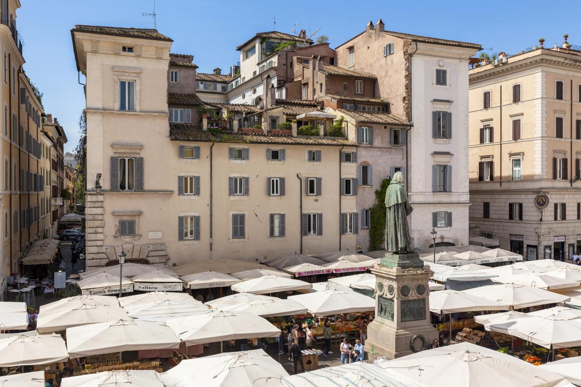 Campo Dei Fiori Luxury Gold Appartamento