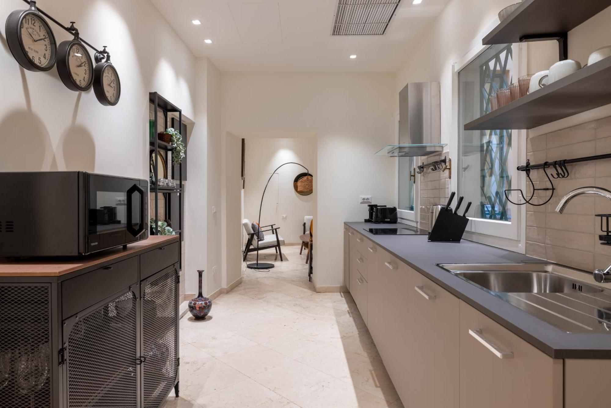 Charming 3 Bedroom In The Historic Center * Roma