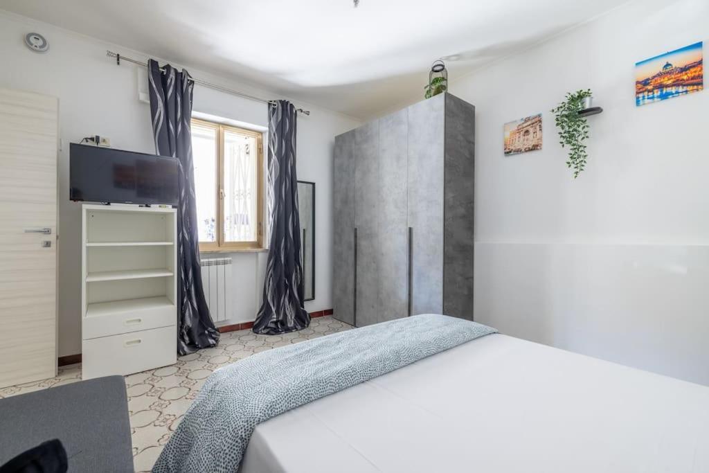 Apartment Casa Gemelli - Metro Per Il Centro Di - Rome