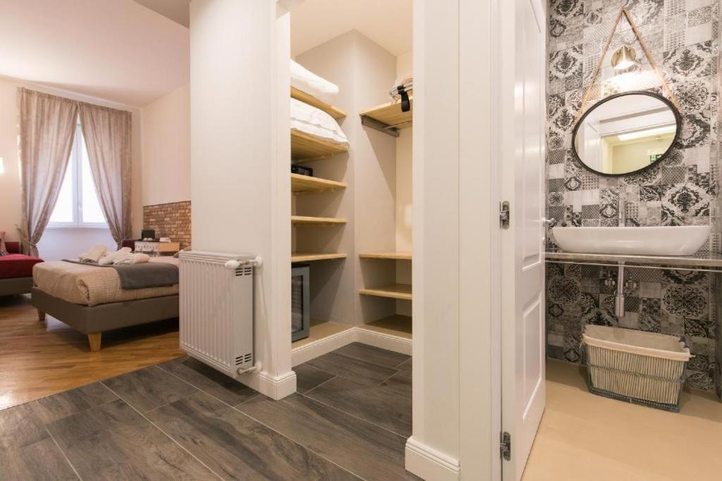 Couette-café Spagna Ave 3*