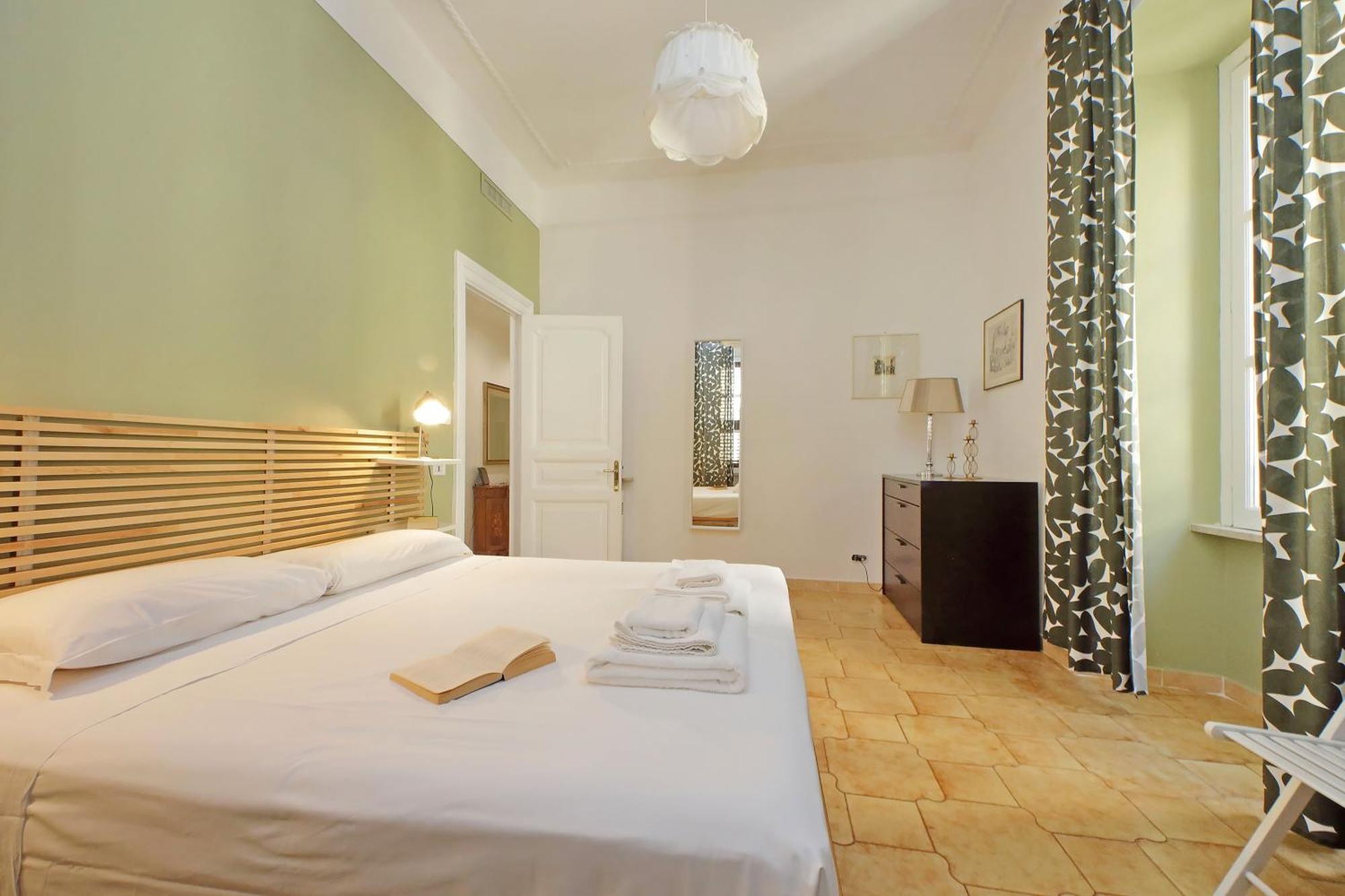 Luxury Vatican White House Appartement