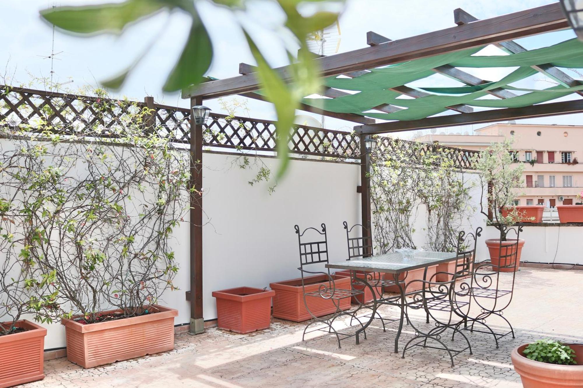 Appartement Penthouse In Centro A Rome
