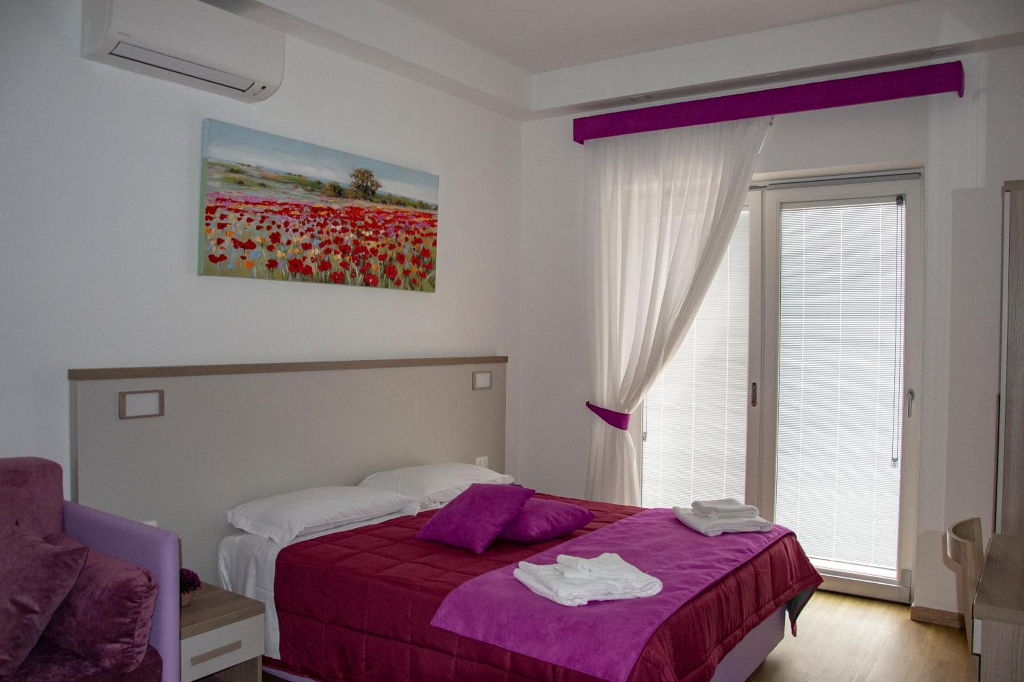 Rainbow Al Colosseo Apartment