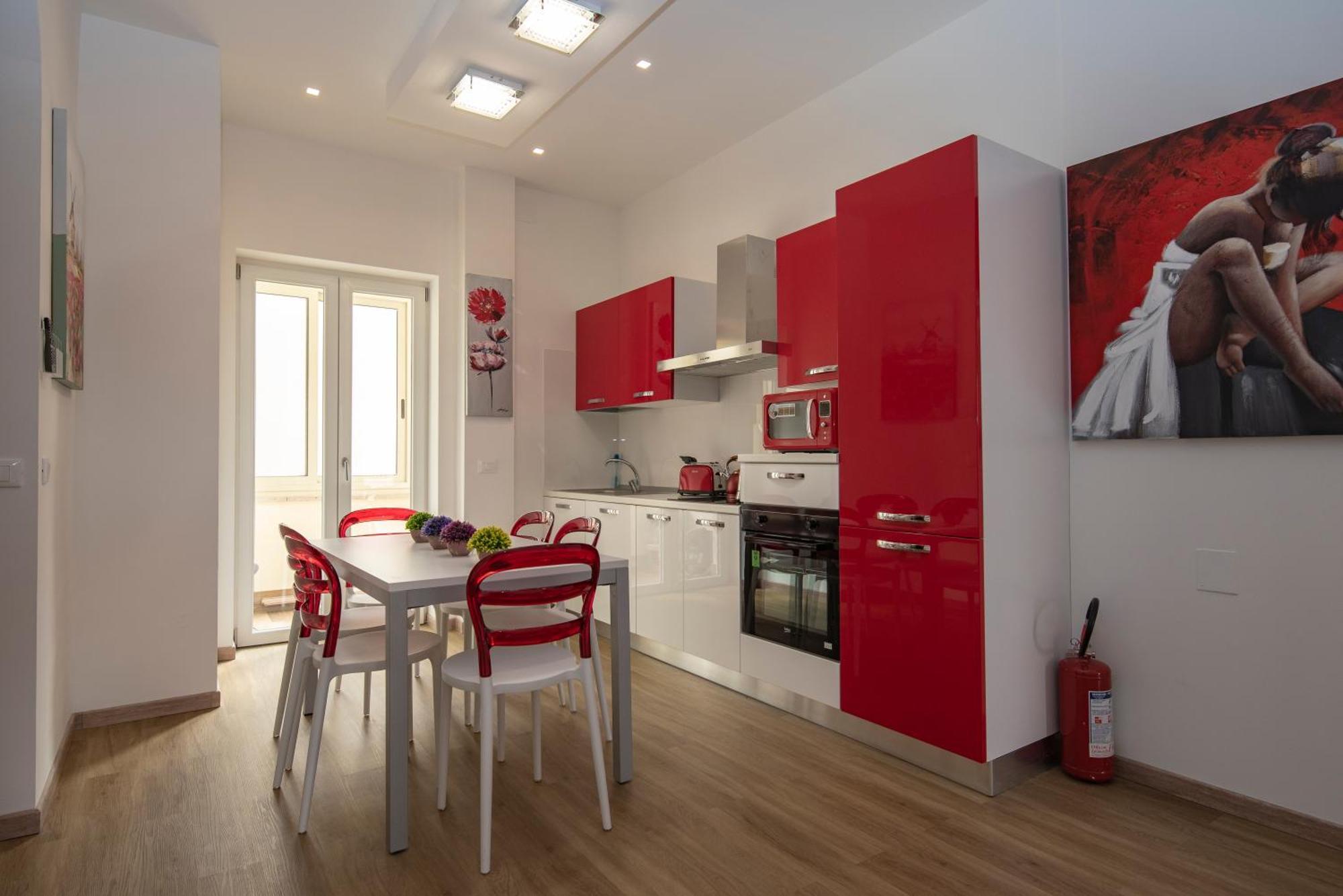 Rainbow Al Colosseo Apartment