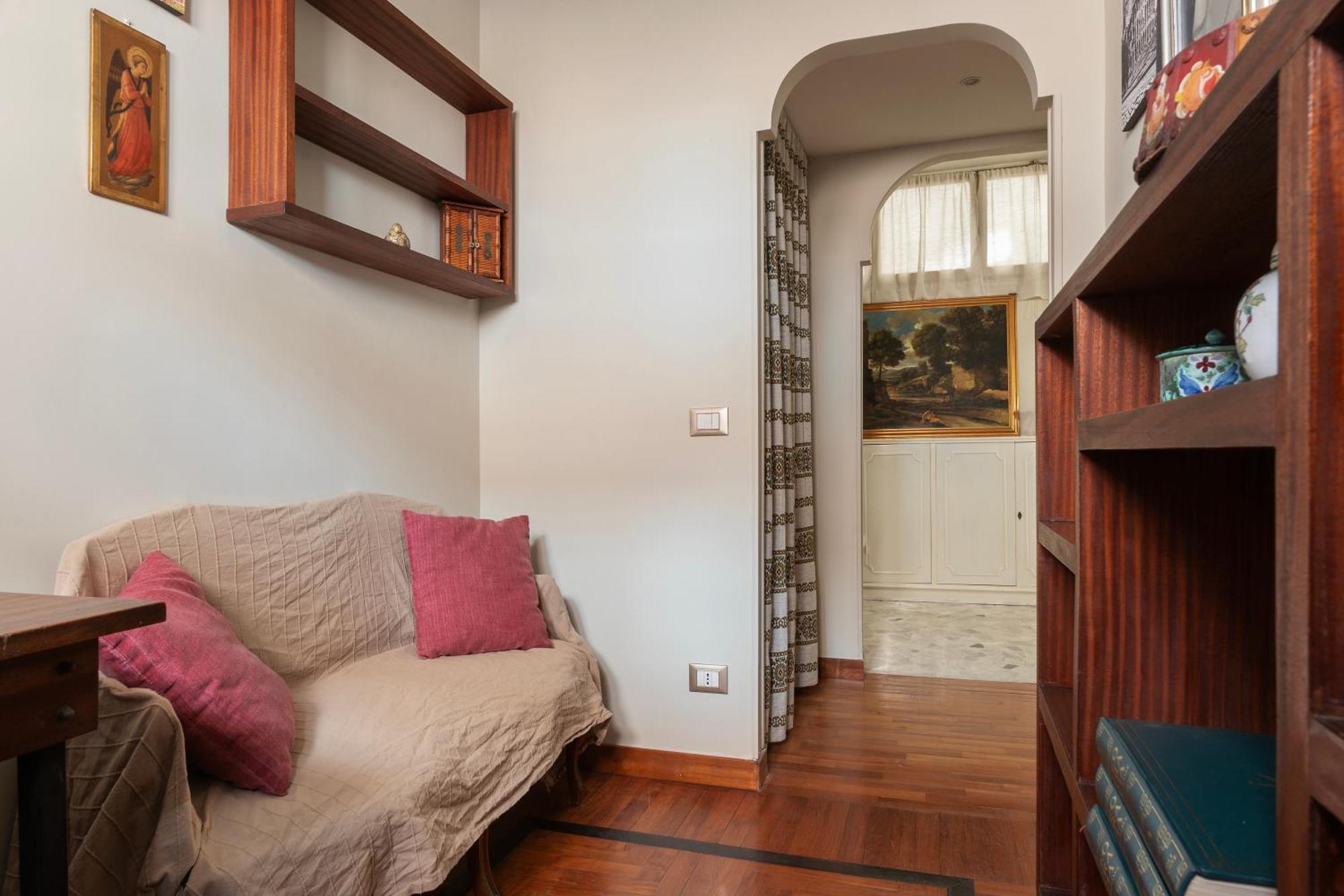 Piazza Zama Huge Apartment