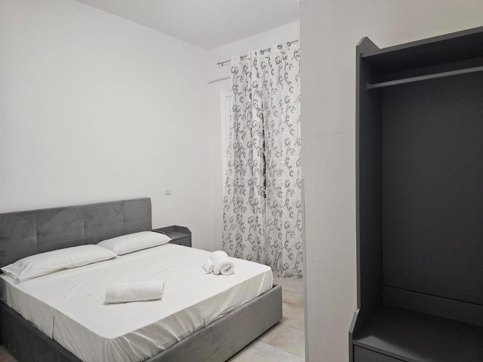 Raynova Guest house Rome