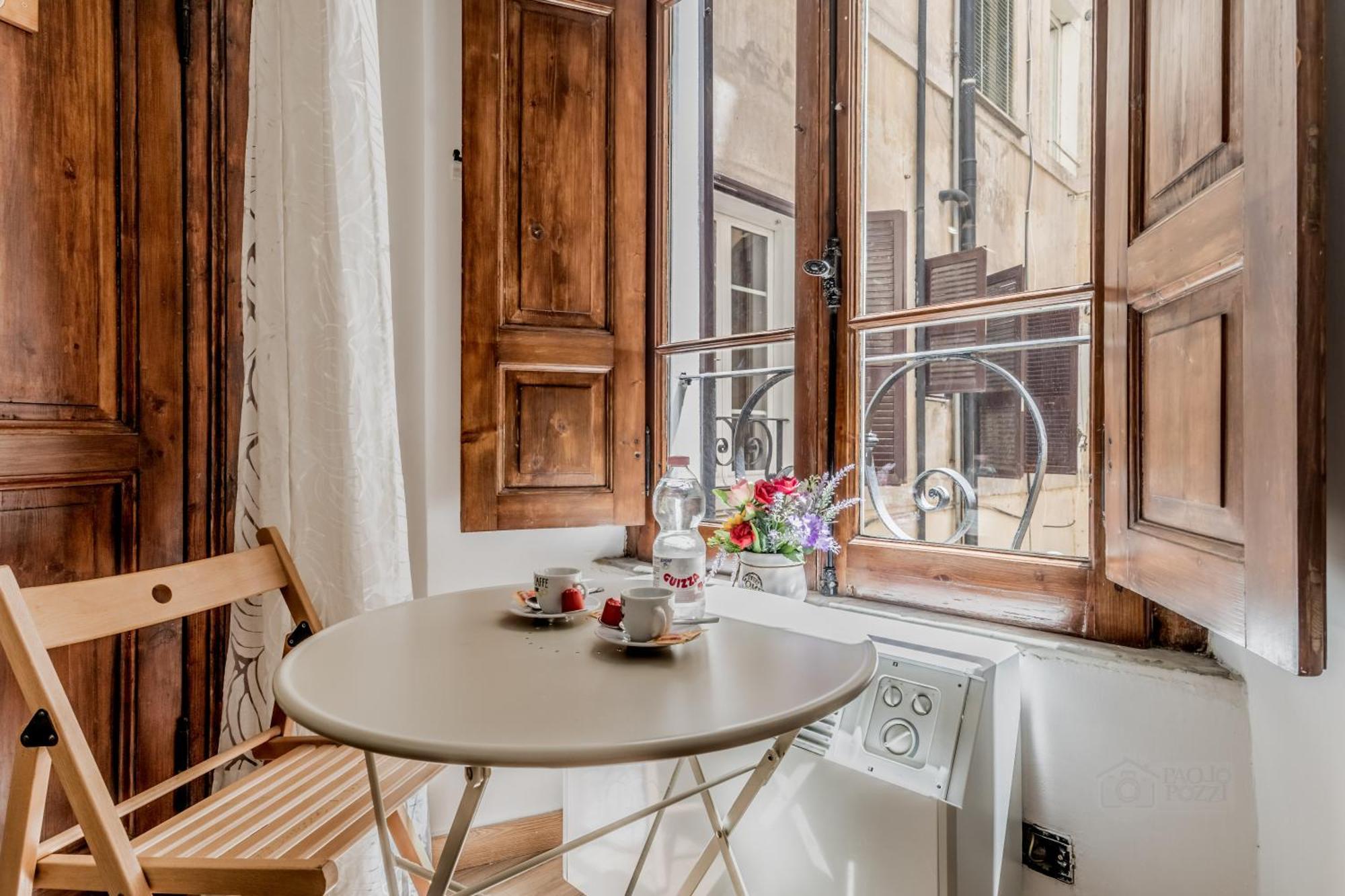 Ariana Luxury Rome