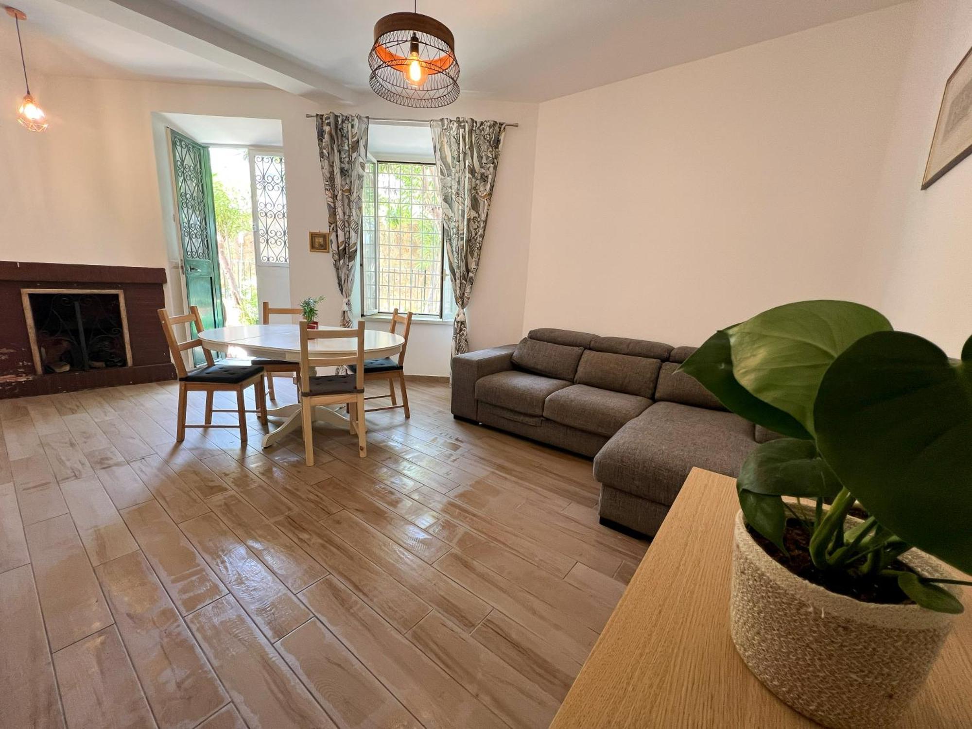 La Casa Che Accoglie Apartment Rome