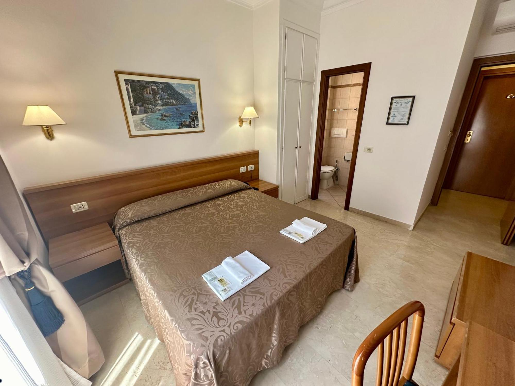 Principe Di Piemonte 3* Rome