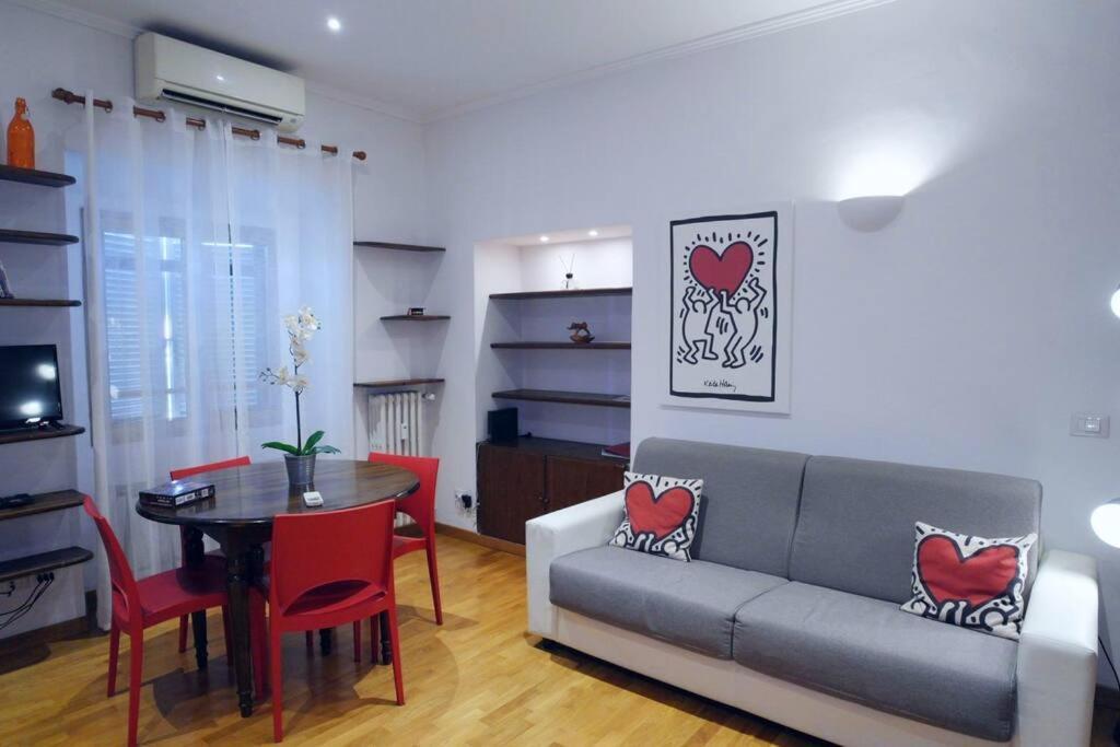 We - Leone - Rome, Vatican Appartement *