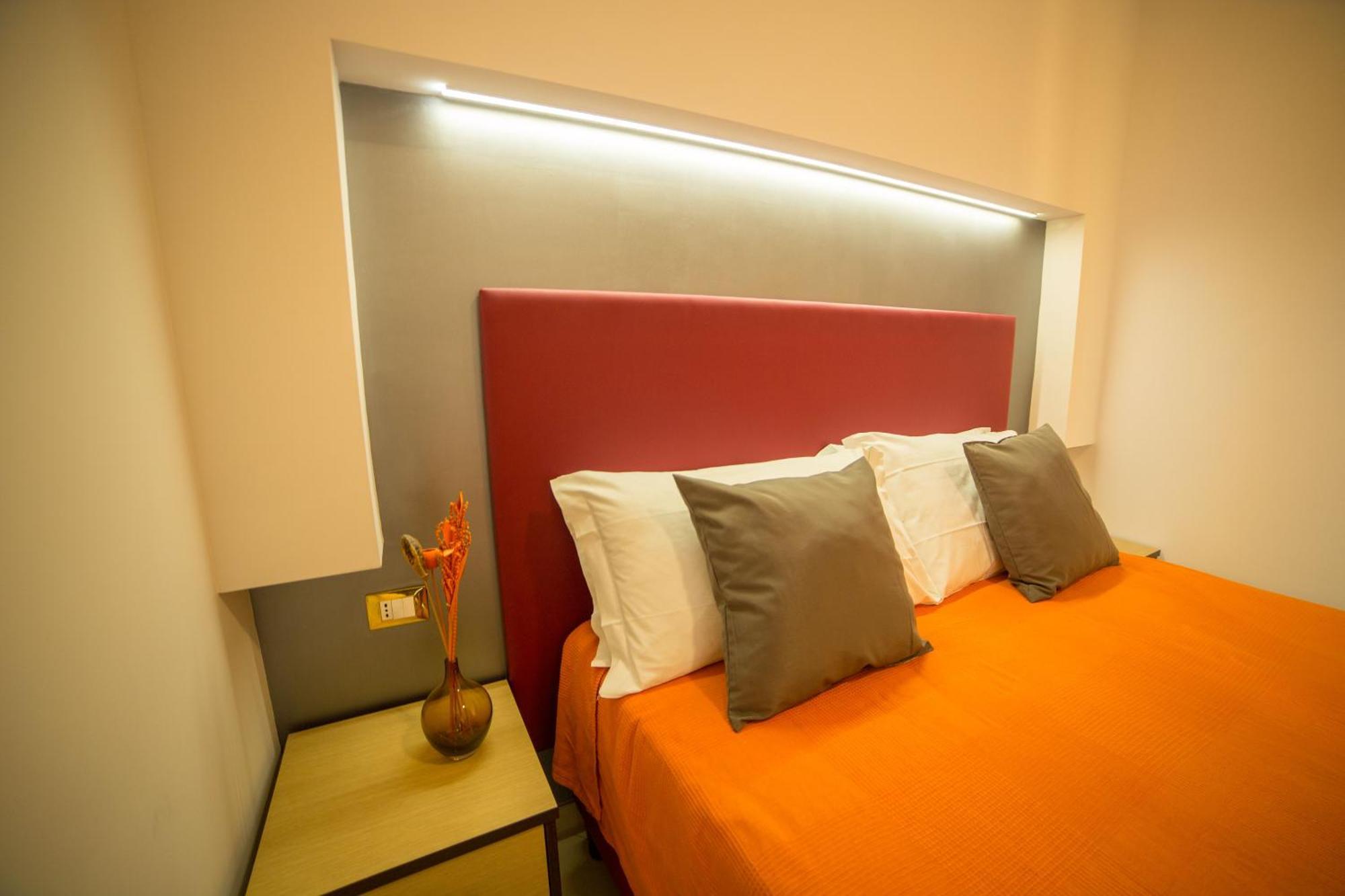 Seasons Guest house 2*