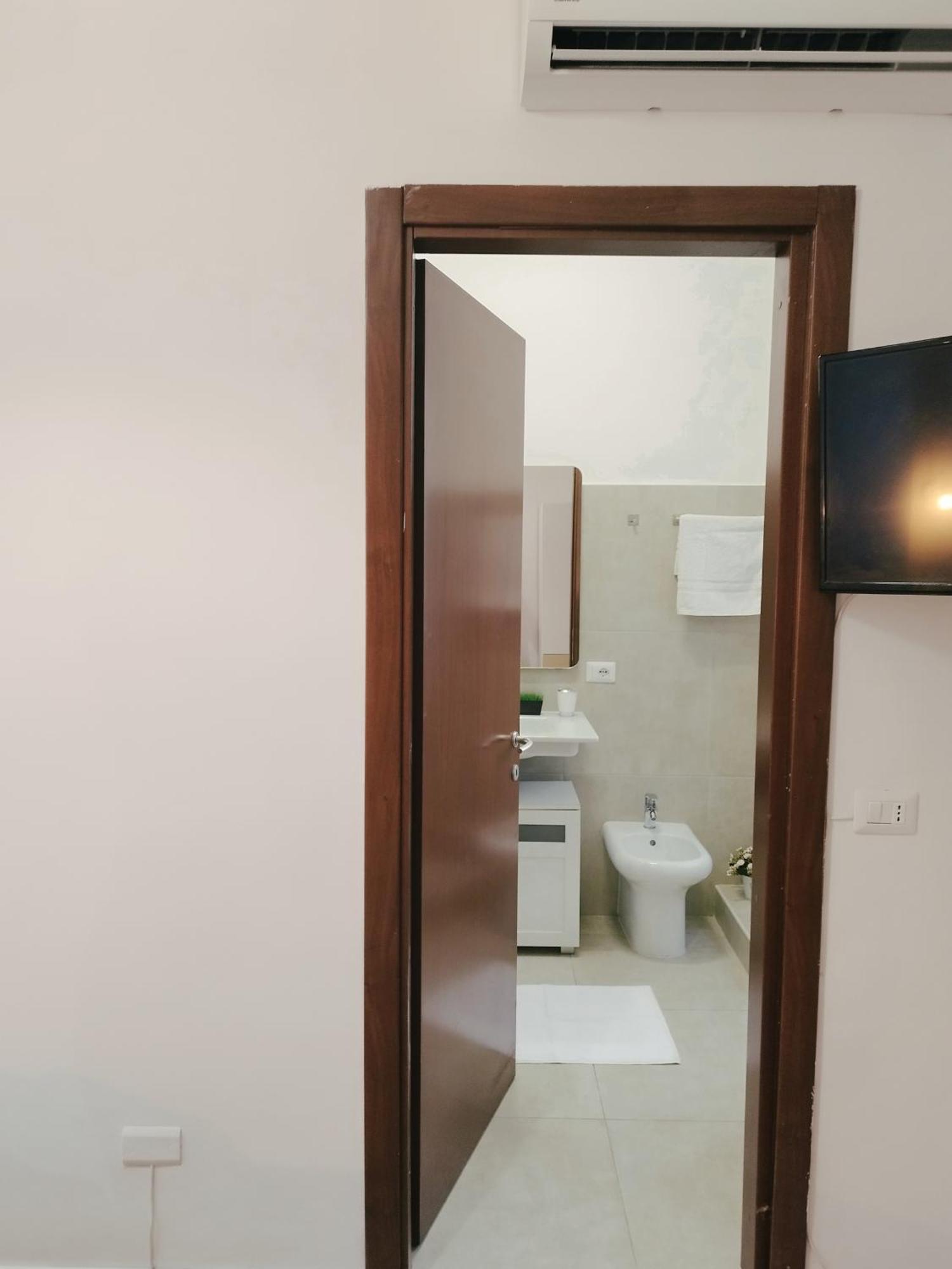 Bed & Breakfast Colosseo Rome