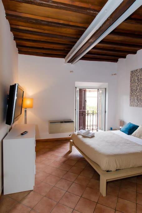 Apartment Pantheon Large In The Heart Of S Rome