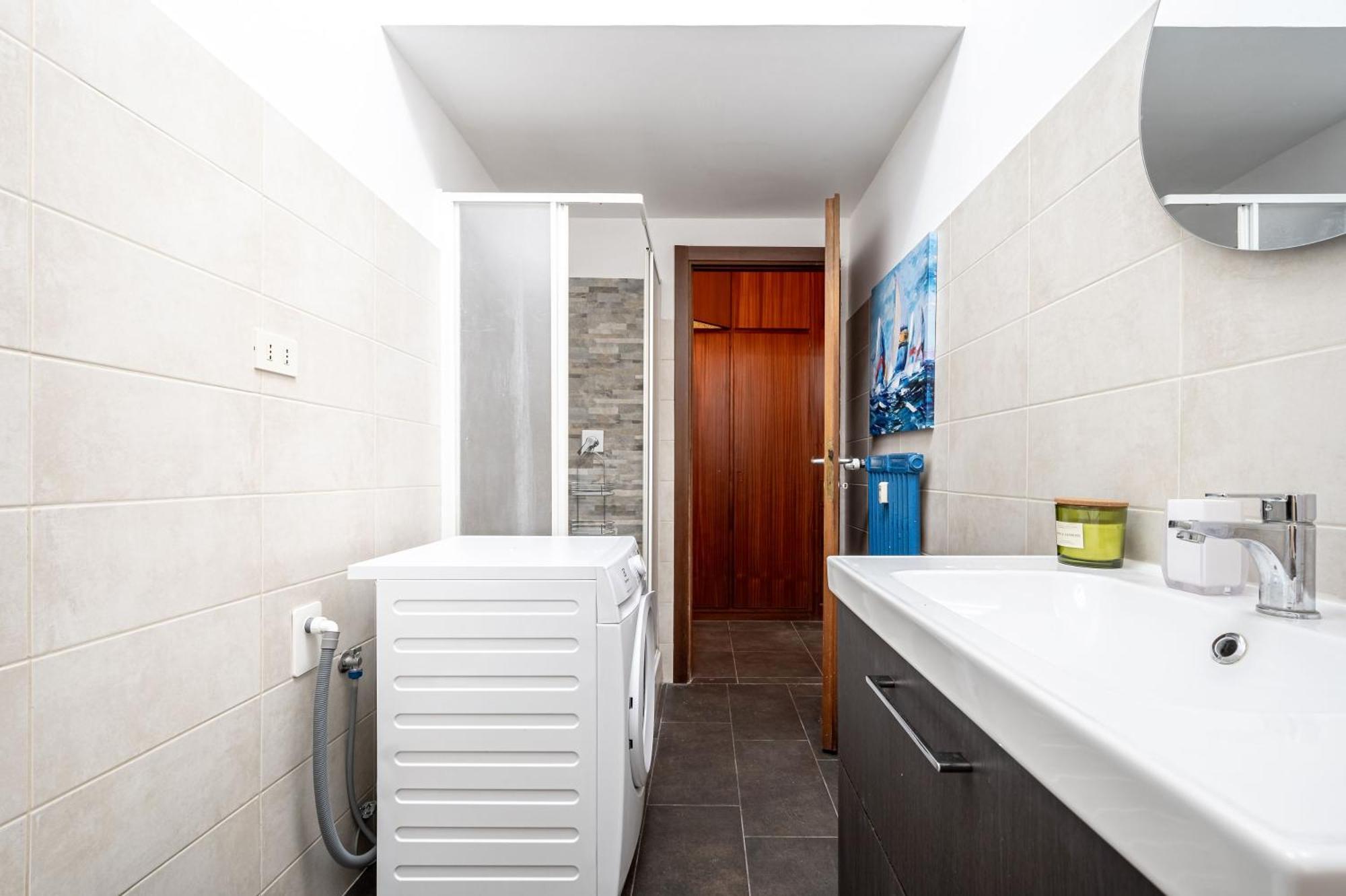 Dream Modern In Air Conditioning Wifi Near The Metro A Apartment