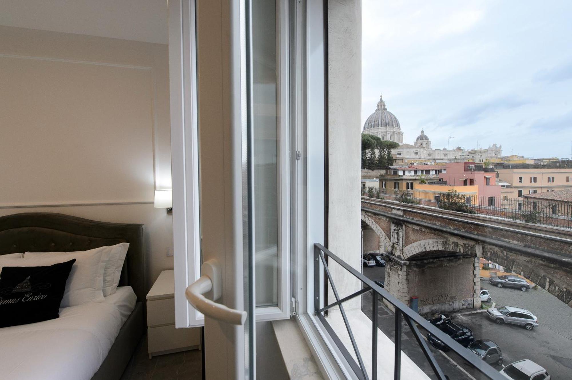 Domus Enrico Apartment Rome