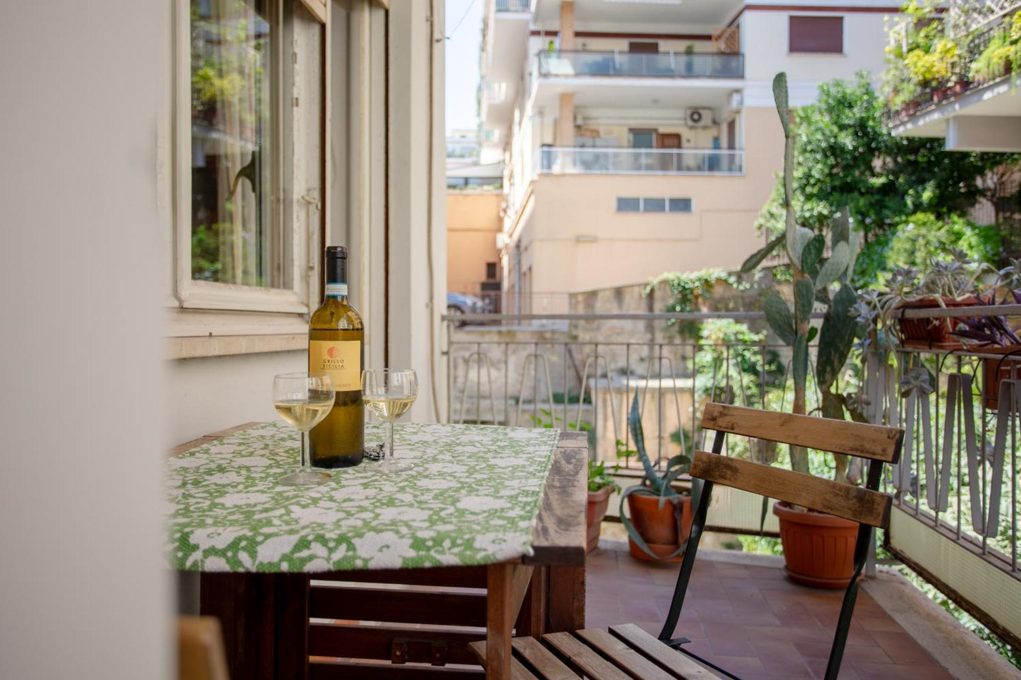 Perfetto Per Famiglie Accogliente E Spazioso A 15 Min Dalla Metro Apartamento Roma