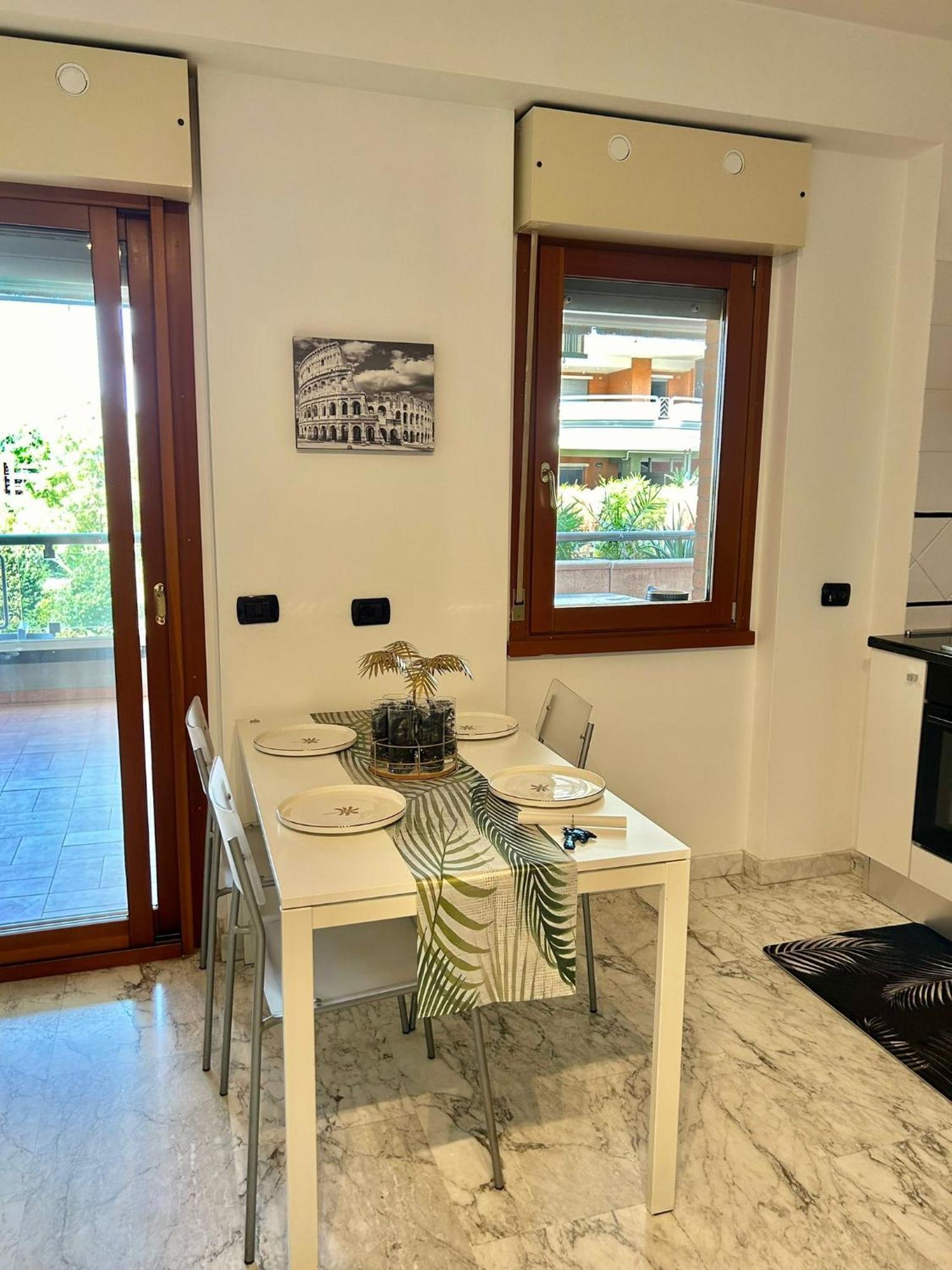 Eur Con Piscina Esterna Appartement *