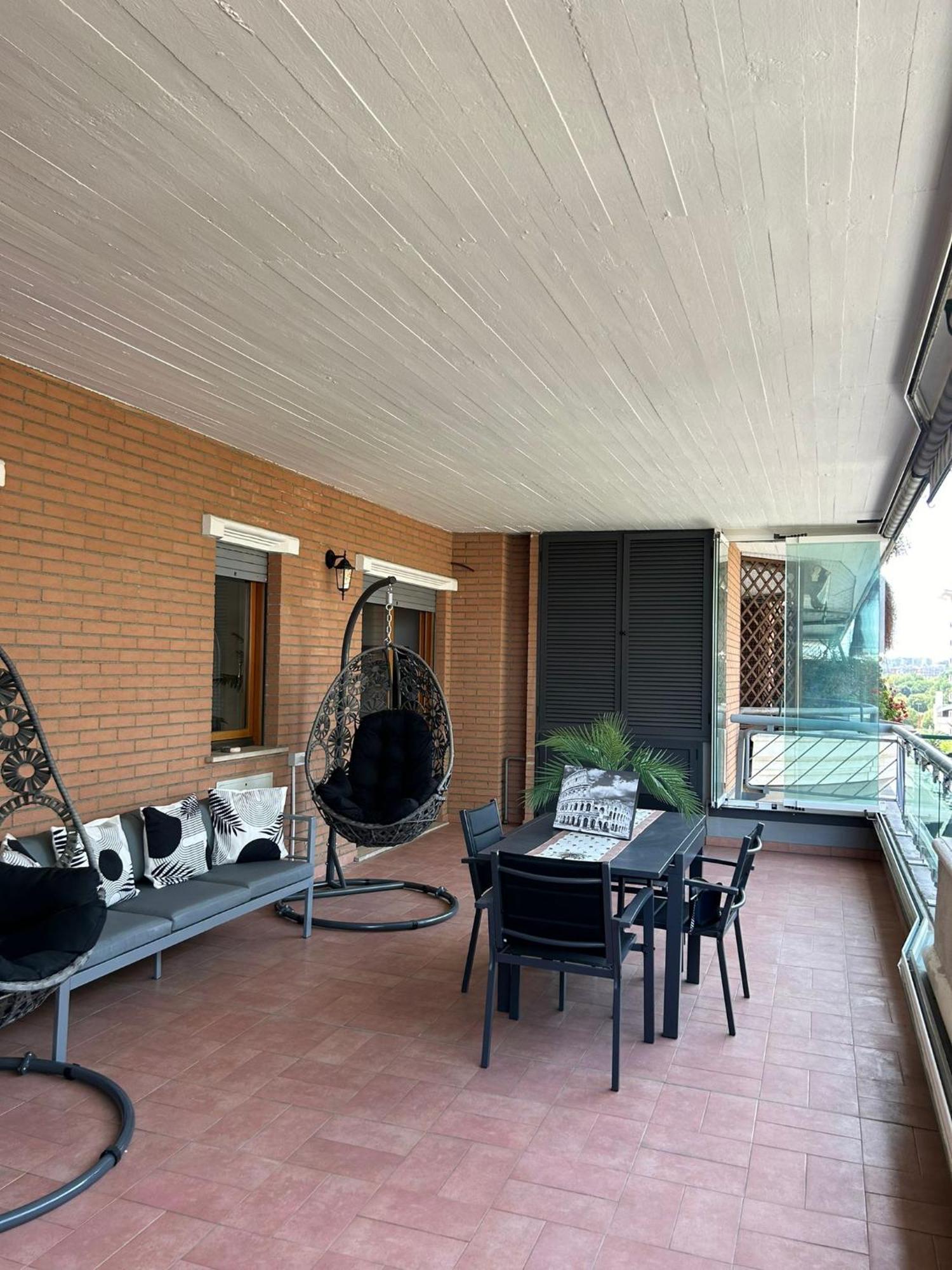 Appartement Eur Con Piscina Esterna *
