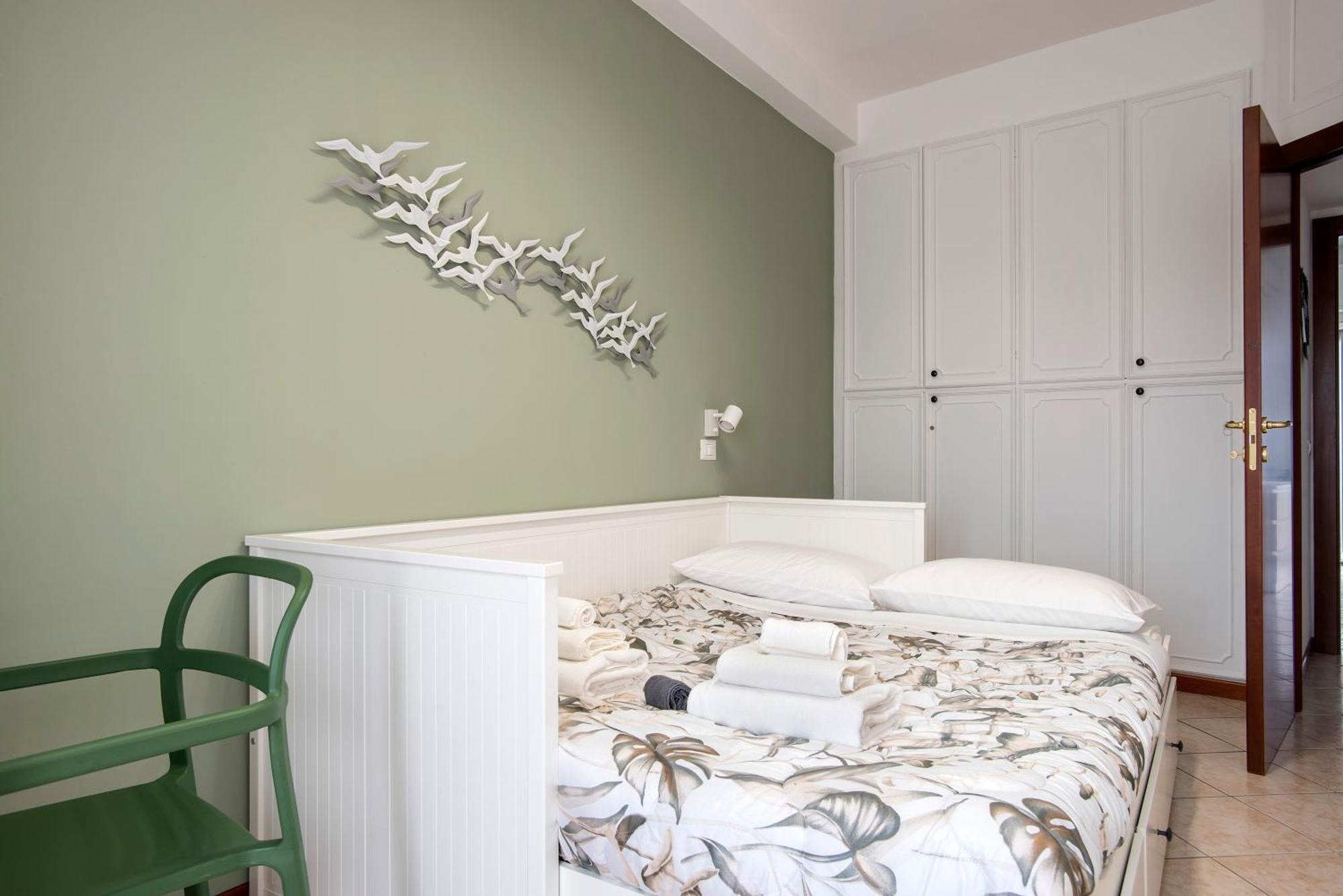 Stylish & Cozy - 5 Star Location- Balcony - View Hébergement de vacances *