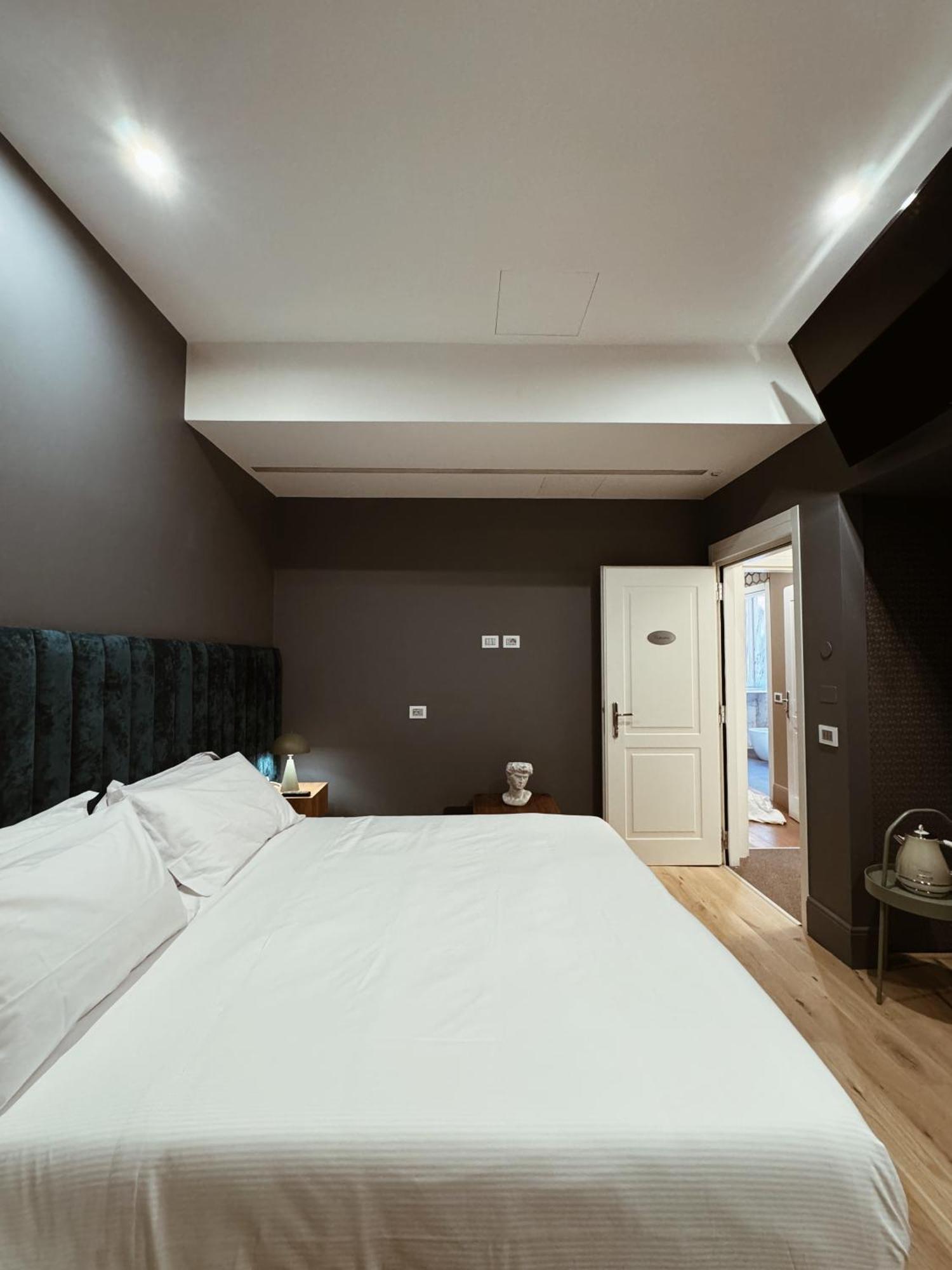Residenza Imperiale Superior Guest house *