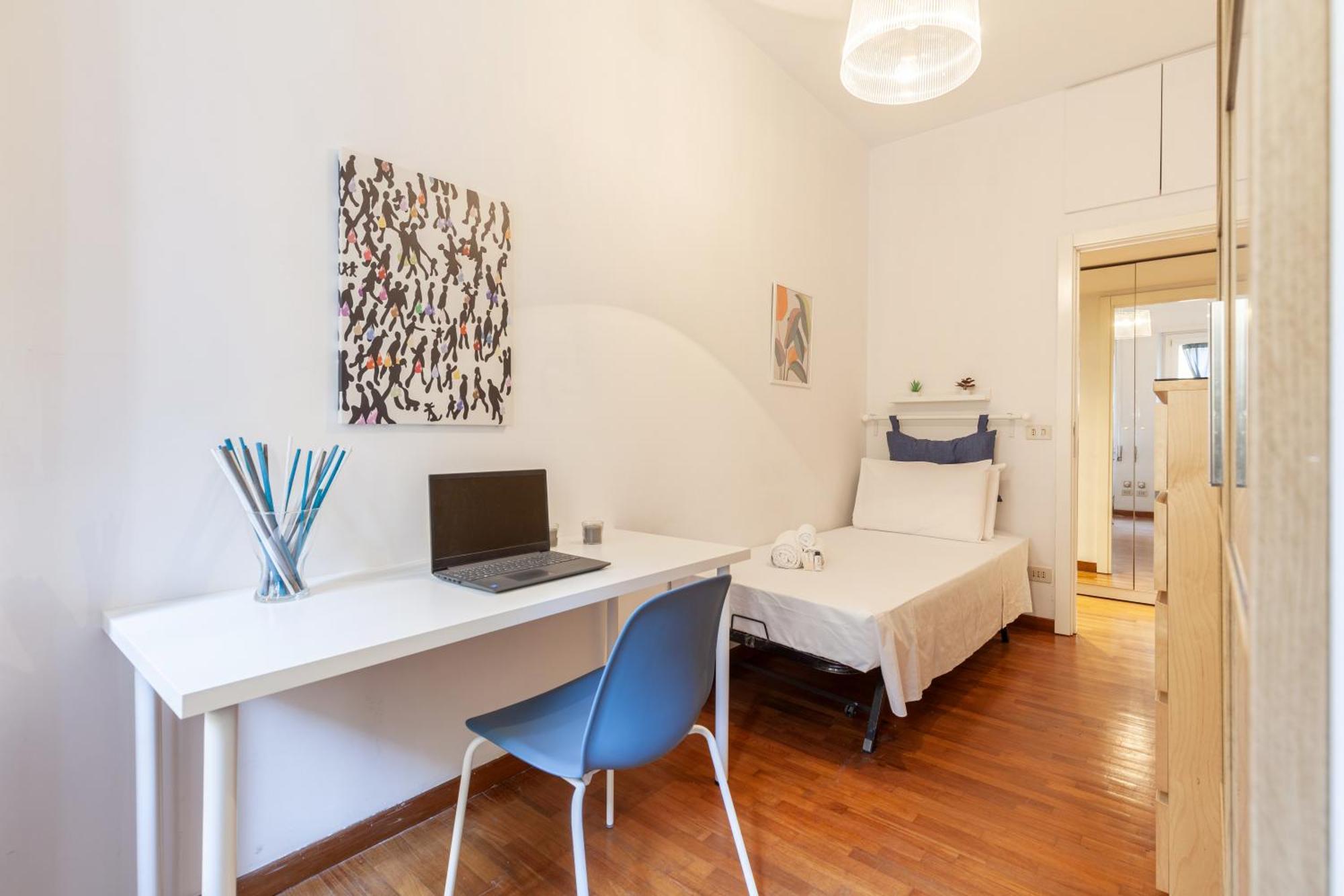 Hostly - Trieste Appartamento Roma