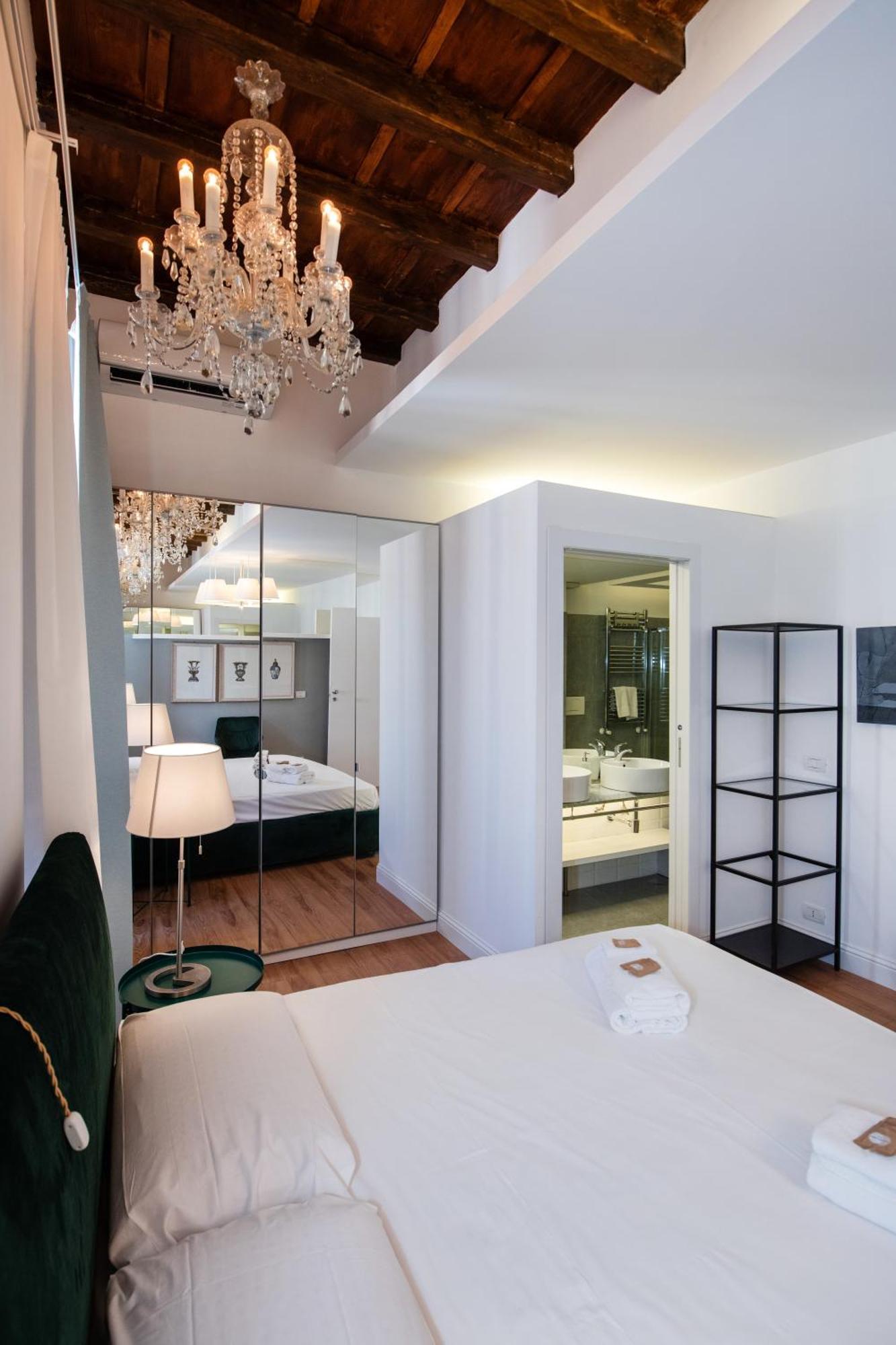 Colosseum Flat Holiday home *