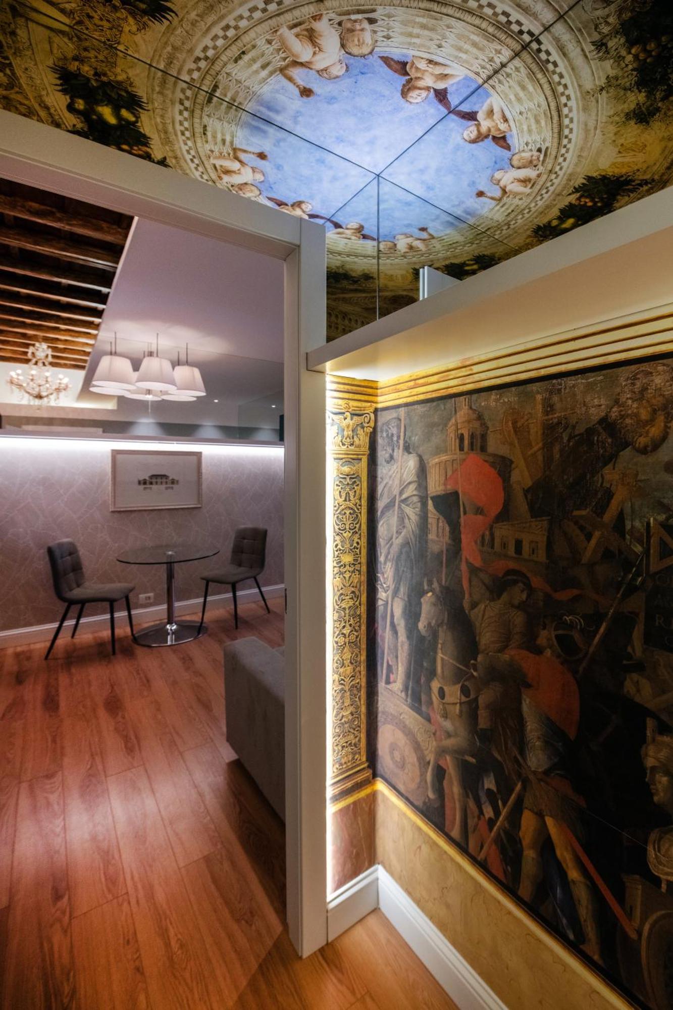 Colosseum Flat Holiday home *