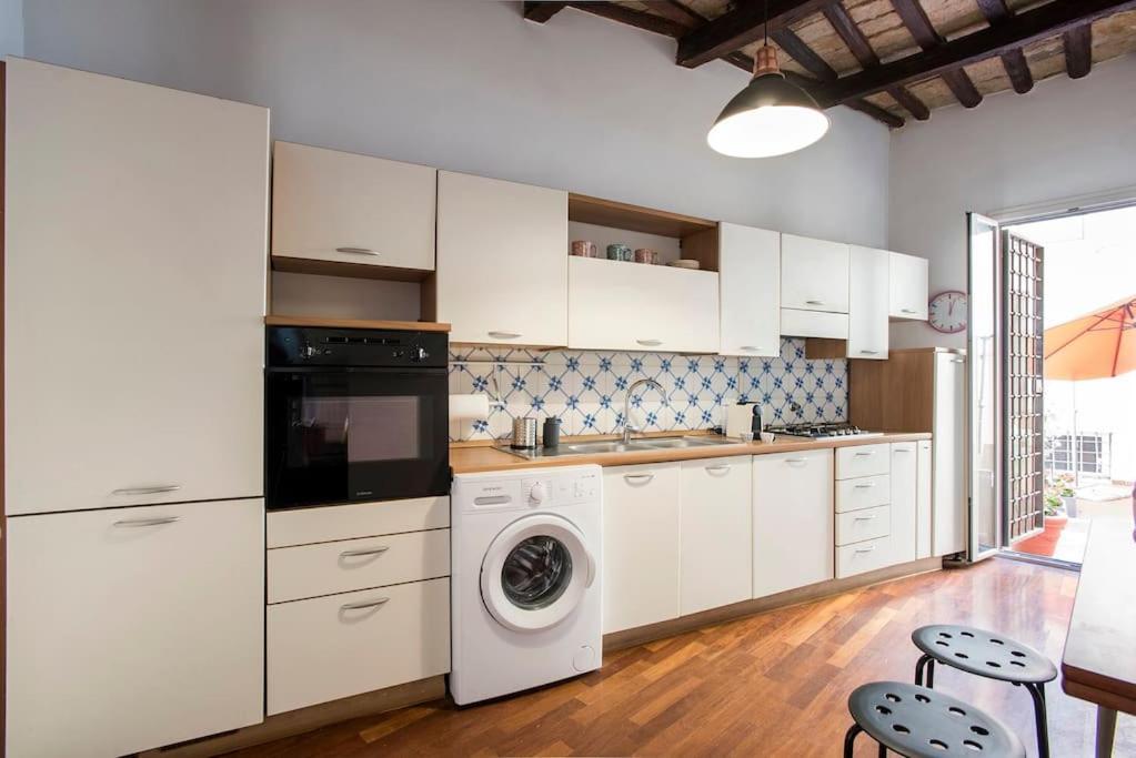 Sant'angelo Terrace Apartment *