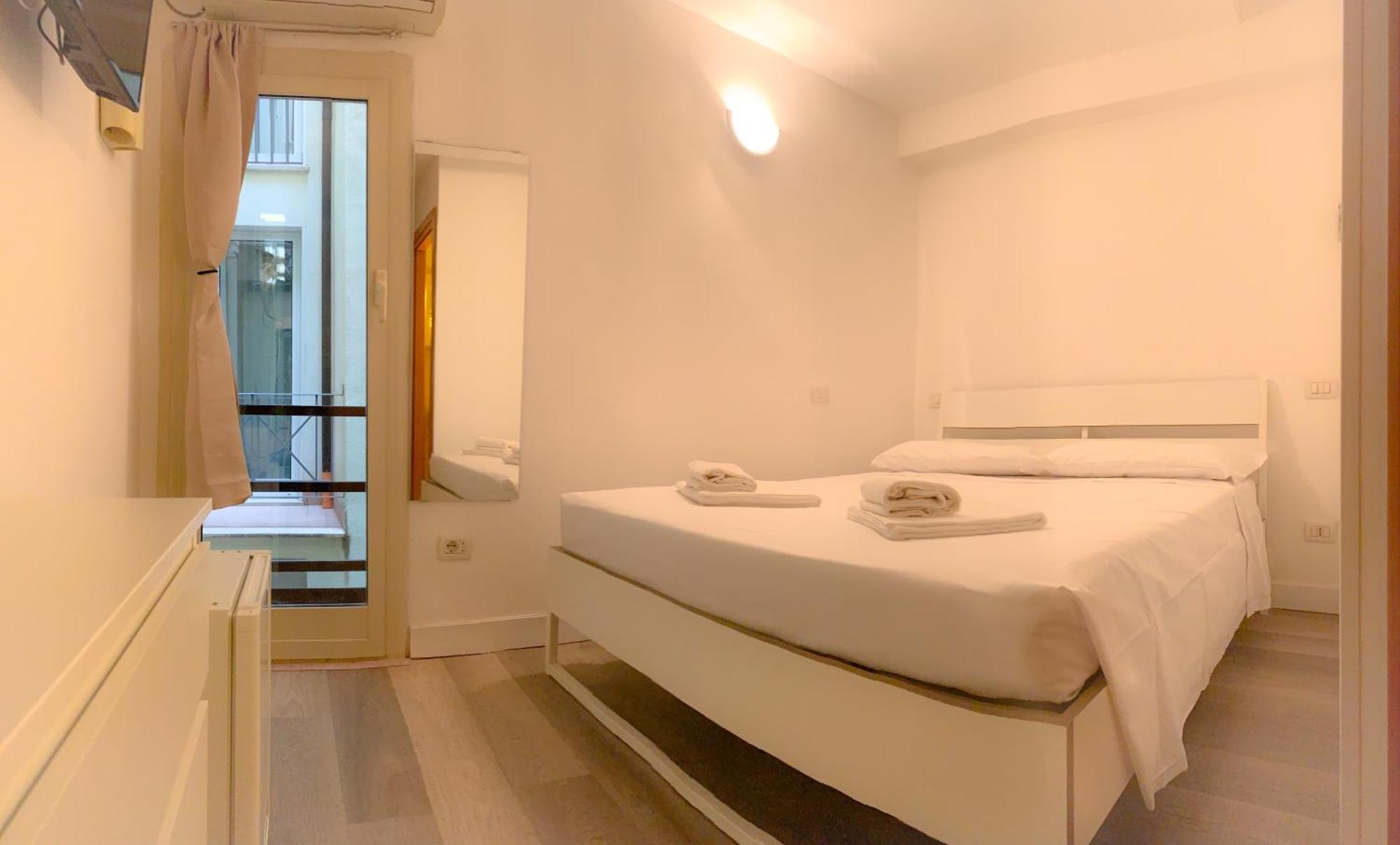 Luxury Barberini Boutique * Rome