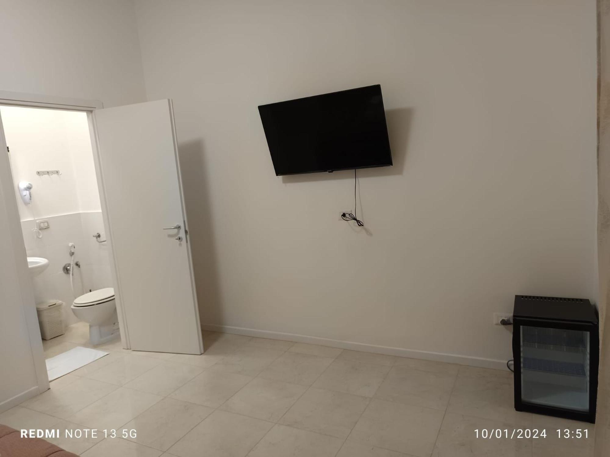 Raynova Guest house