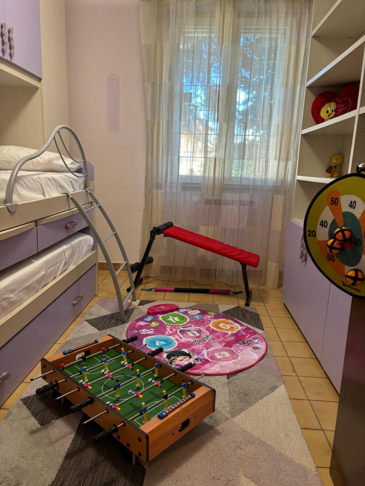 Grelly's House - In - 50 Meters From The Metro Apartamento