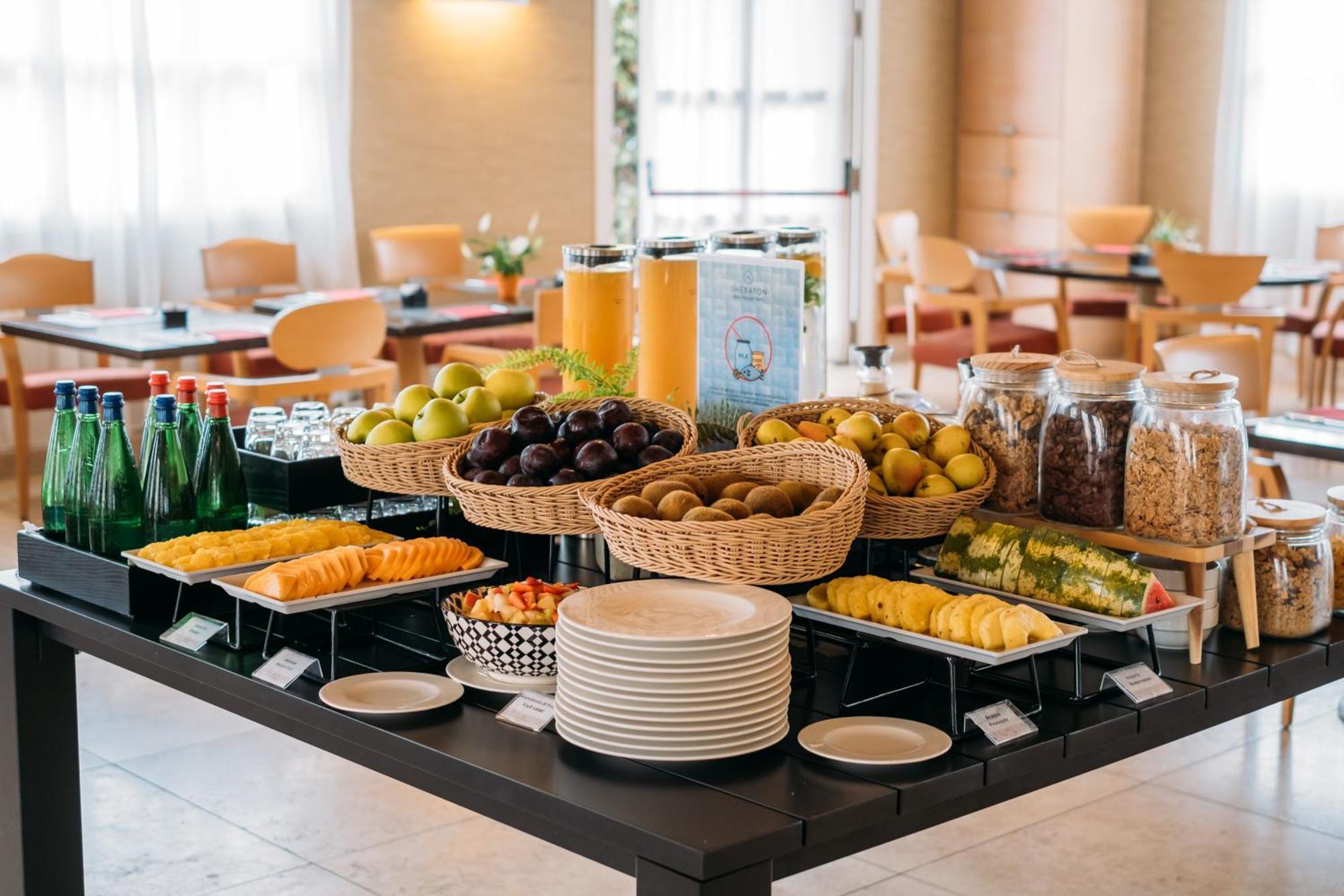 Sheraton Parco De Medici 4*