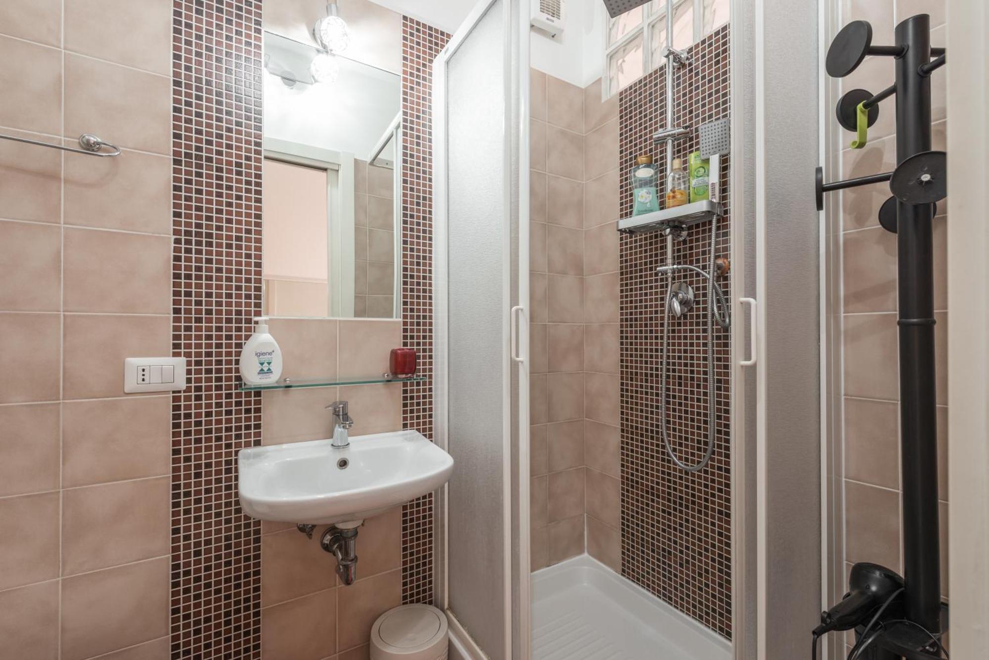 Apartment Casa Via Cesena Rome
