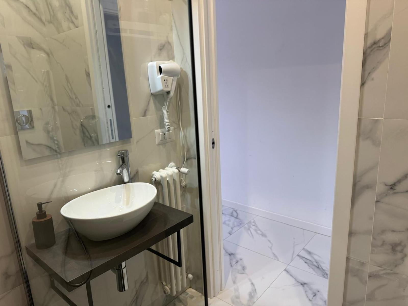 Guest house Alba White