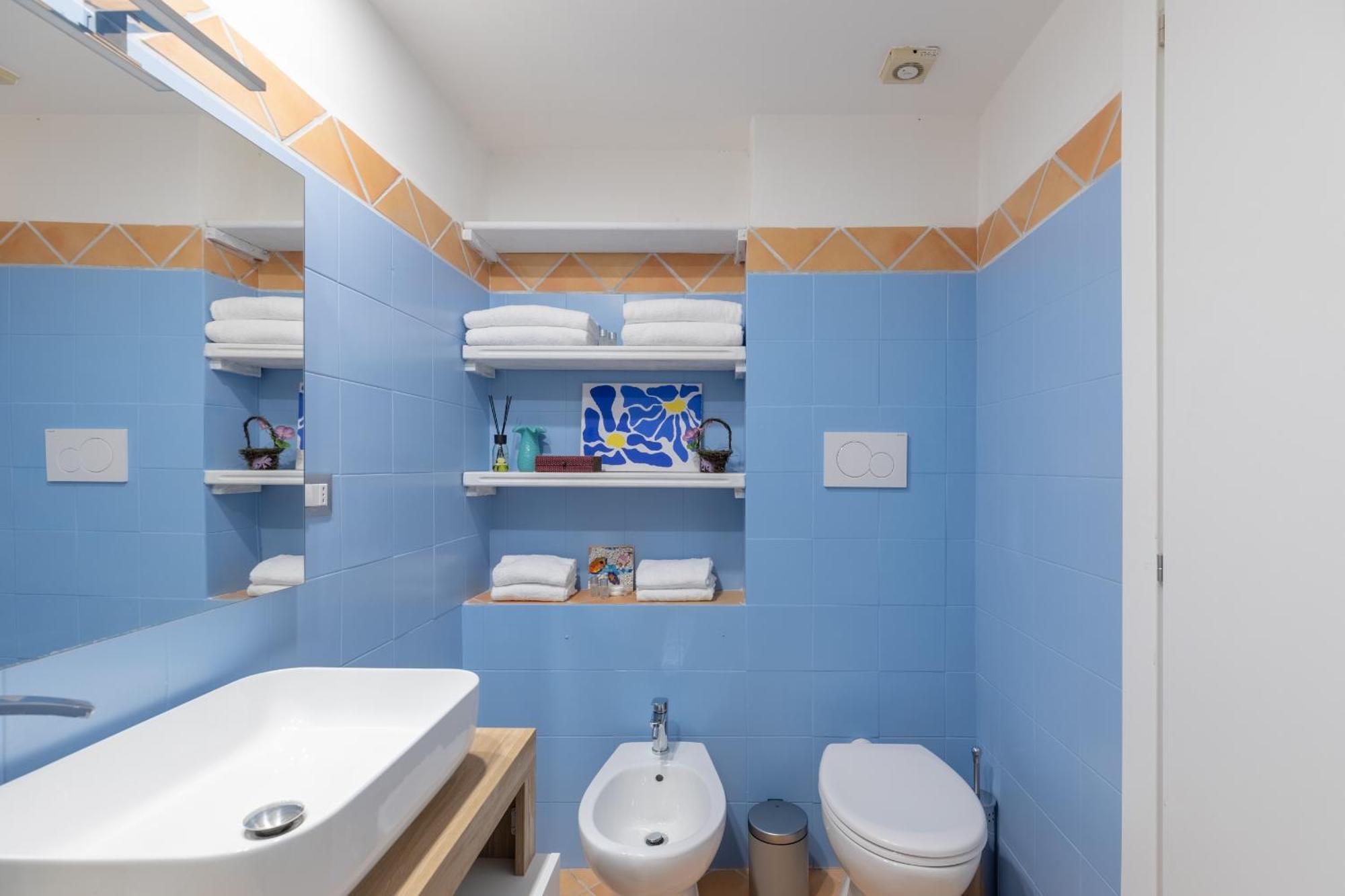 Poerio's Place Apartment *