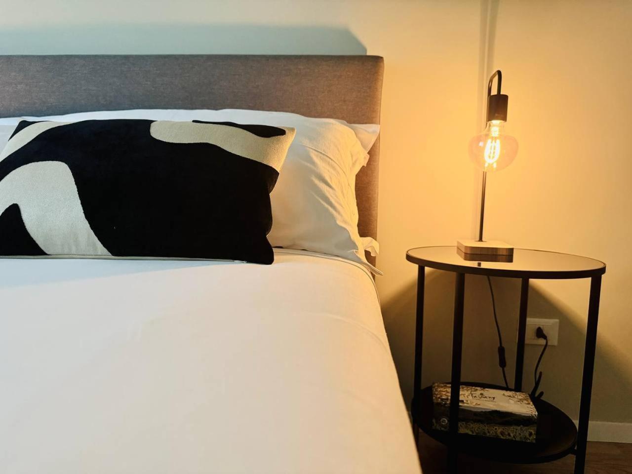 The 7th Appartement *