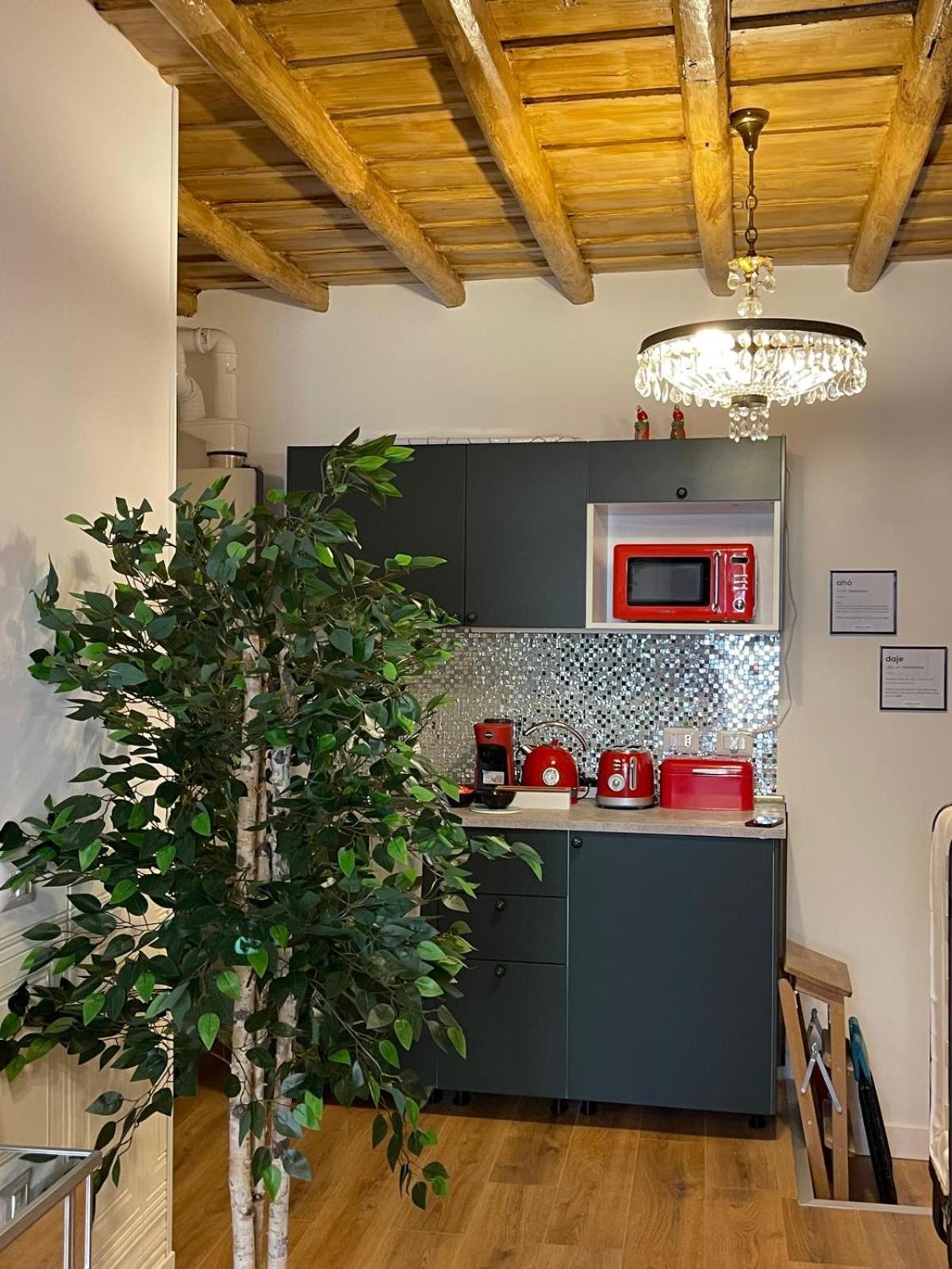 Ventisei Scalini A Trastevere Bed & Breakfast Rome