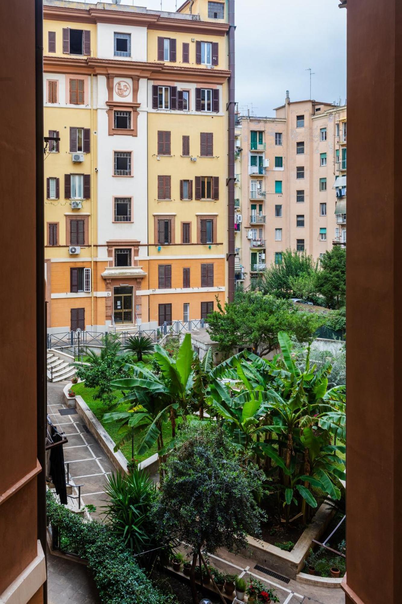 Suitte In San Giovanni Near Basilica - - Appartamento