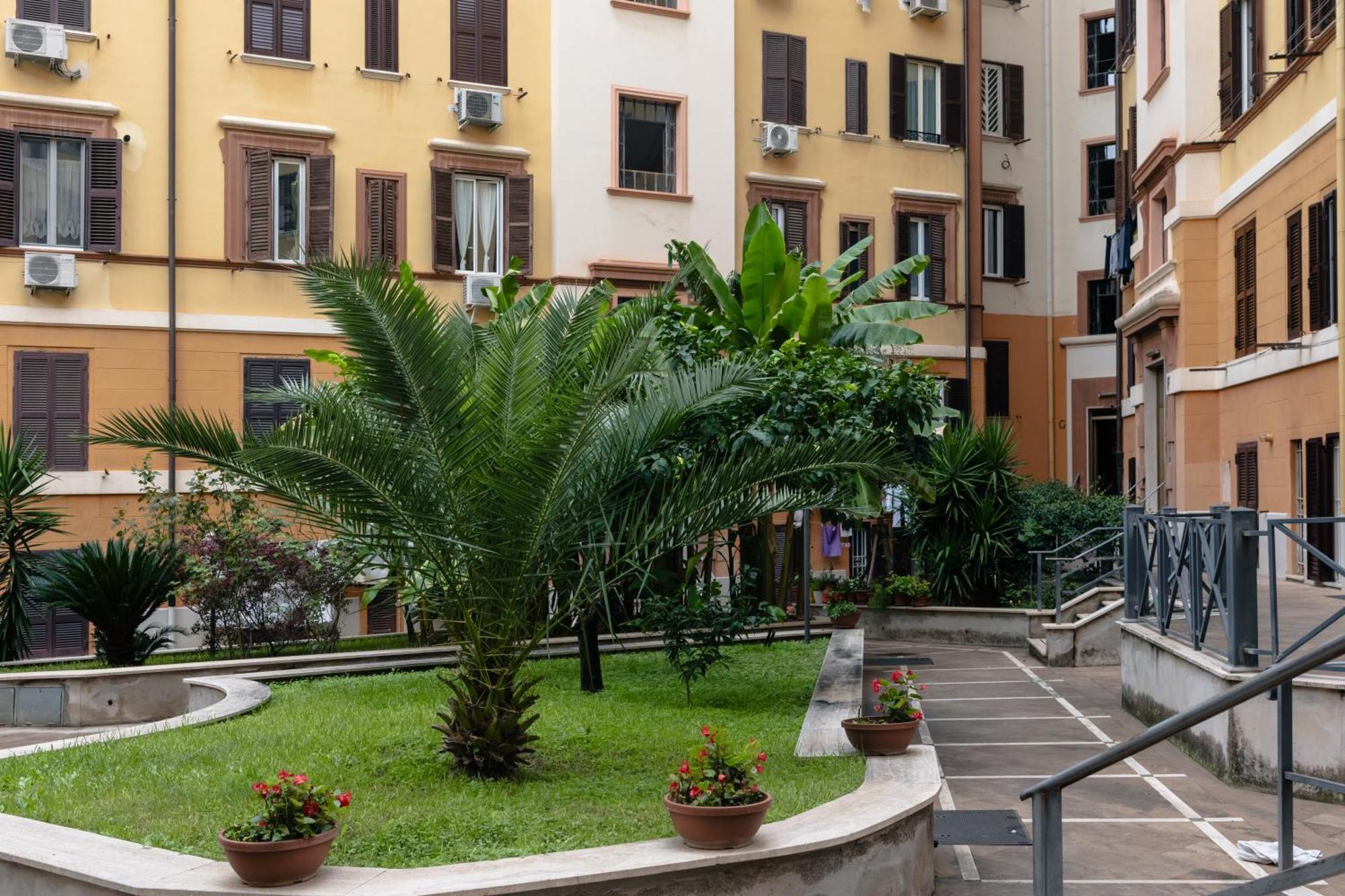 Suitte In San Giovanni Near Basilica - - * Roma