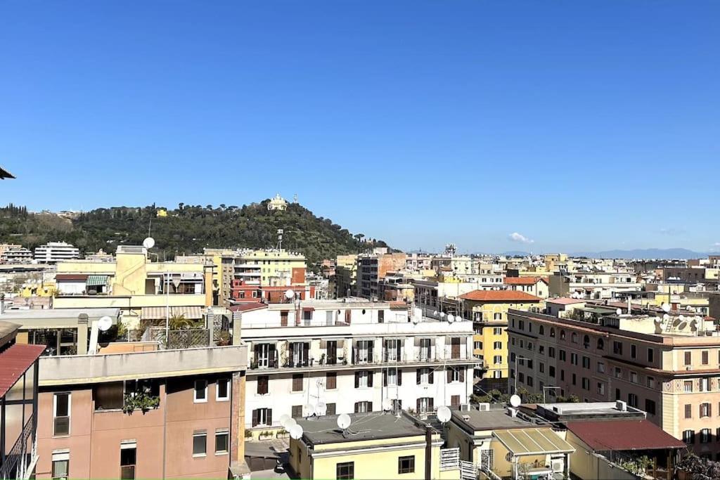 Apartment Penthouse With Terrace - Vatican Museums, Saint Peter's Rome