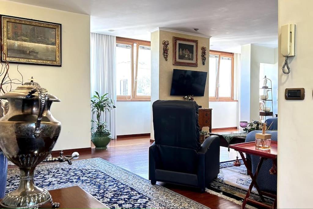 Penthouse With Terrace - Vatican Museums, Saint Peter's Apartment *