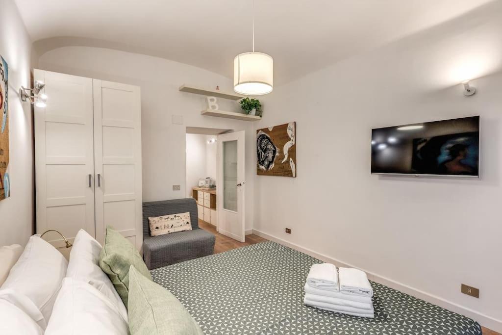 Apartment Fresh House San Lorenzo Rome
