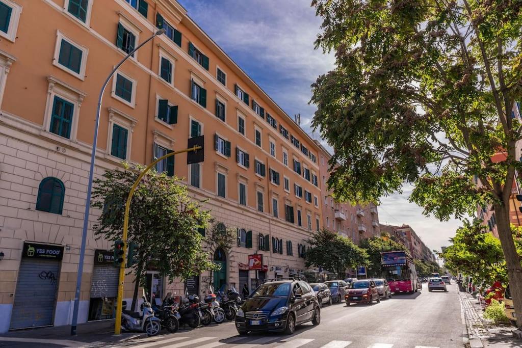 Apartment Fresh House San Lorenzo Rome
