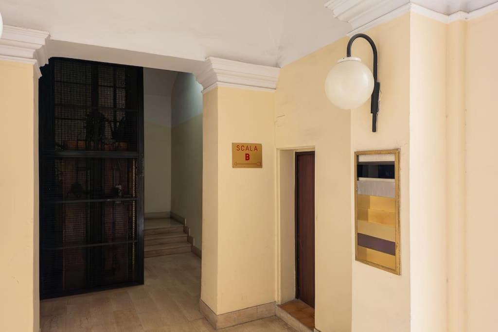 Charme E Lusso A San Pietro Apartment