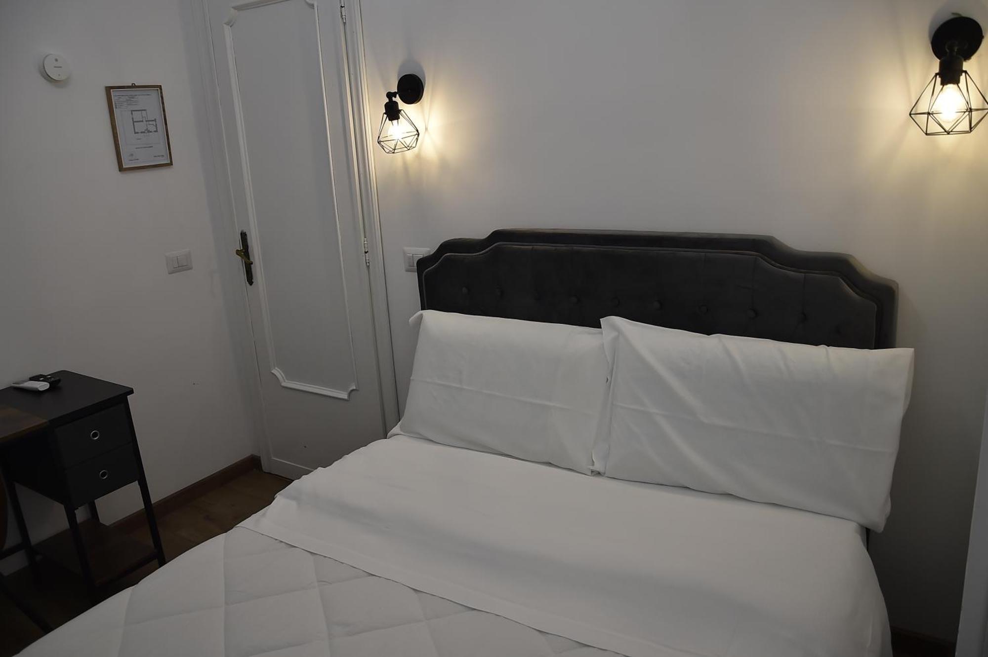 Chic Cattolica Gemelli Apartment *