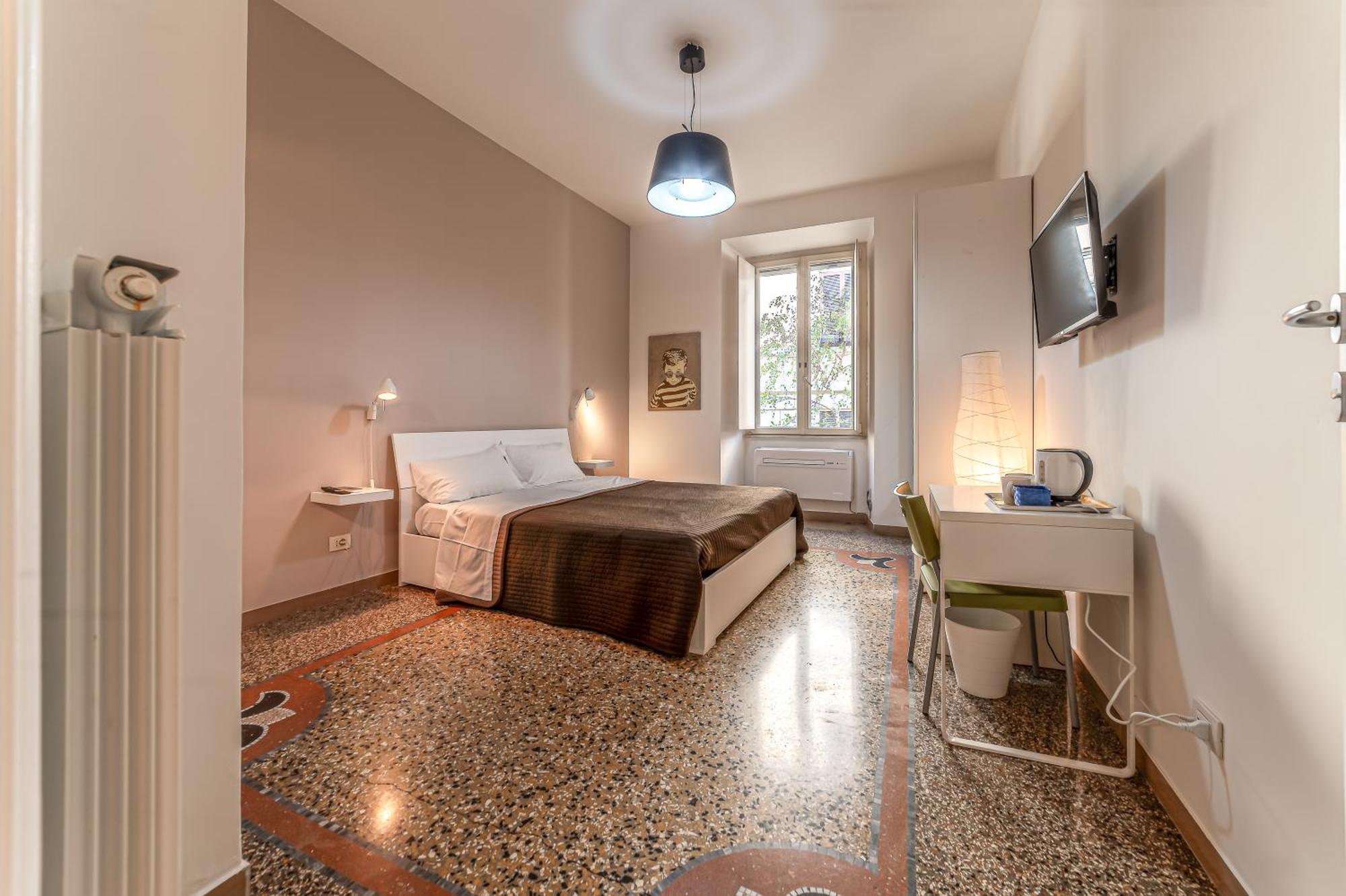 Guest house Azzurra - Metro Lodi Rome