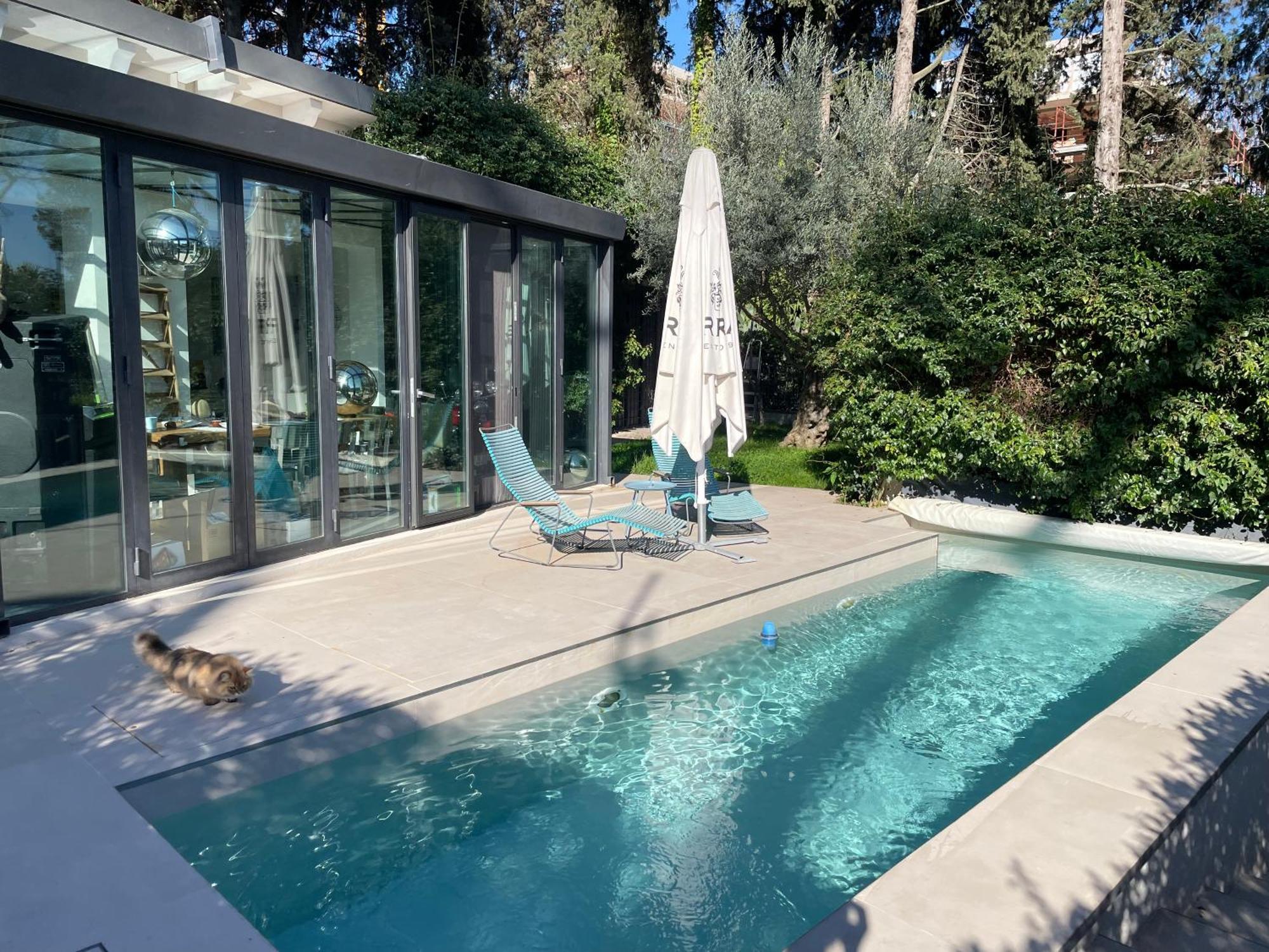 Modern Luxury Pool House Hébergement de vacances Rome
