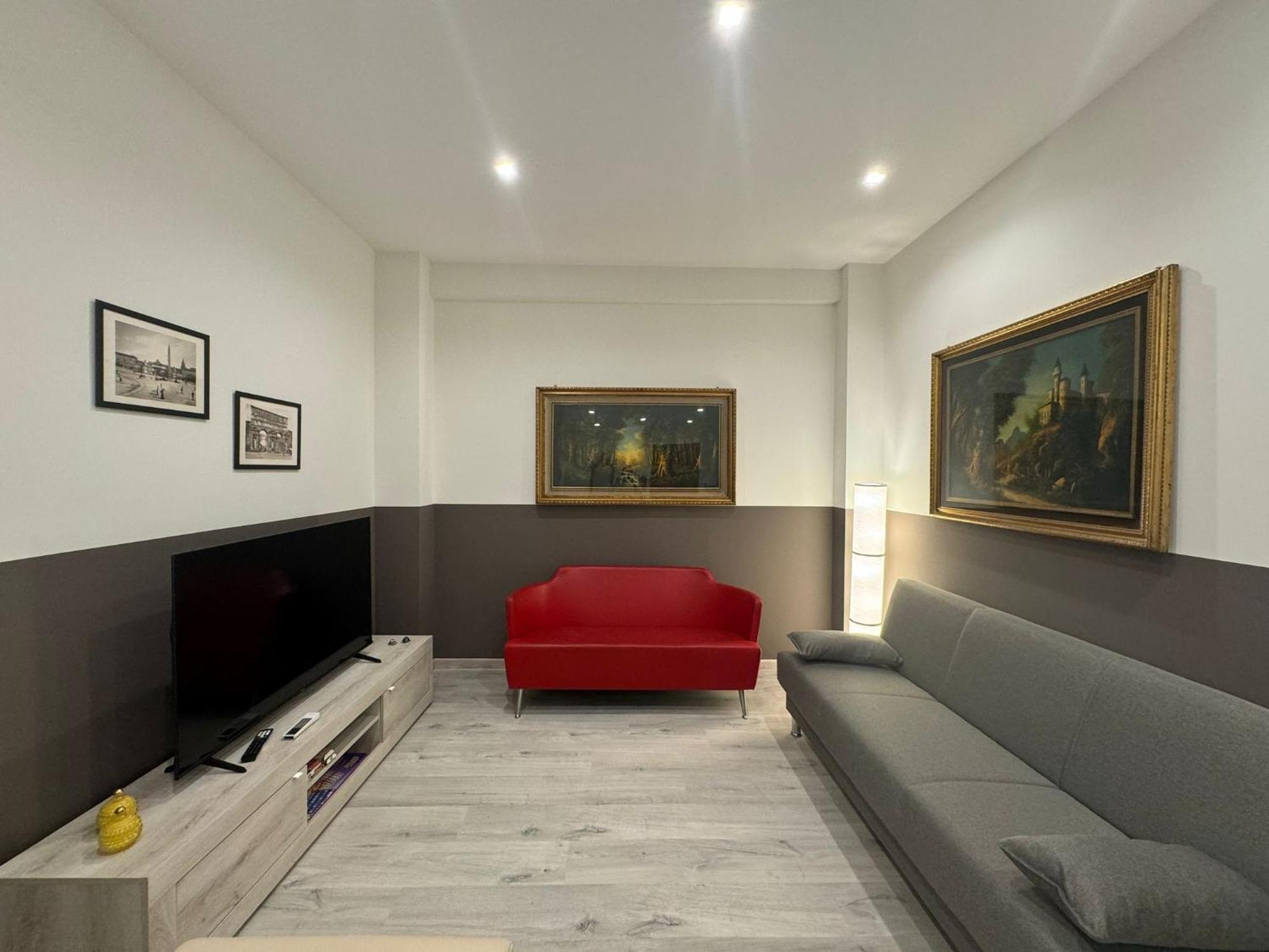 Laura's House In Alberone Rome
