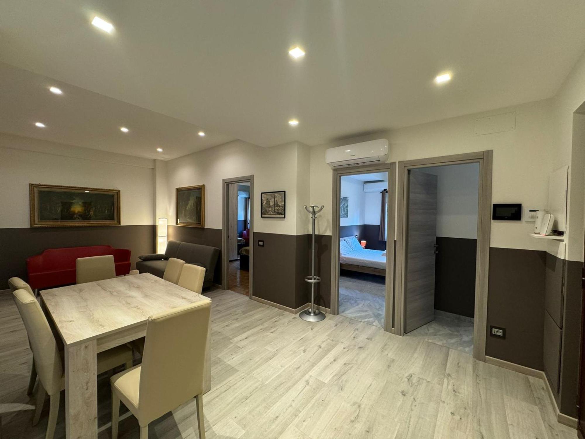 Laura's House In Alberone Rome