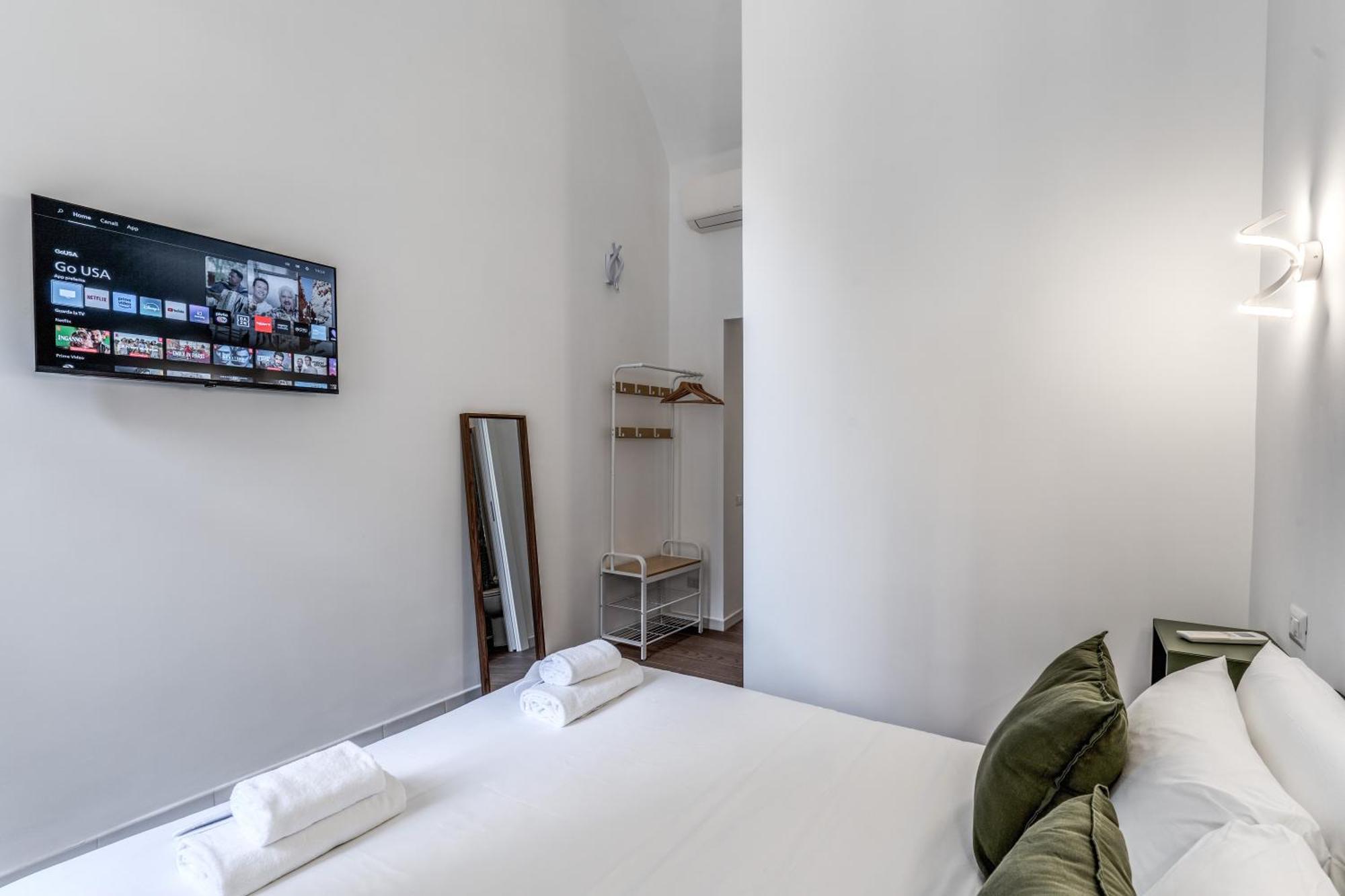 Domus Alessandro Apartment *